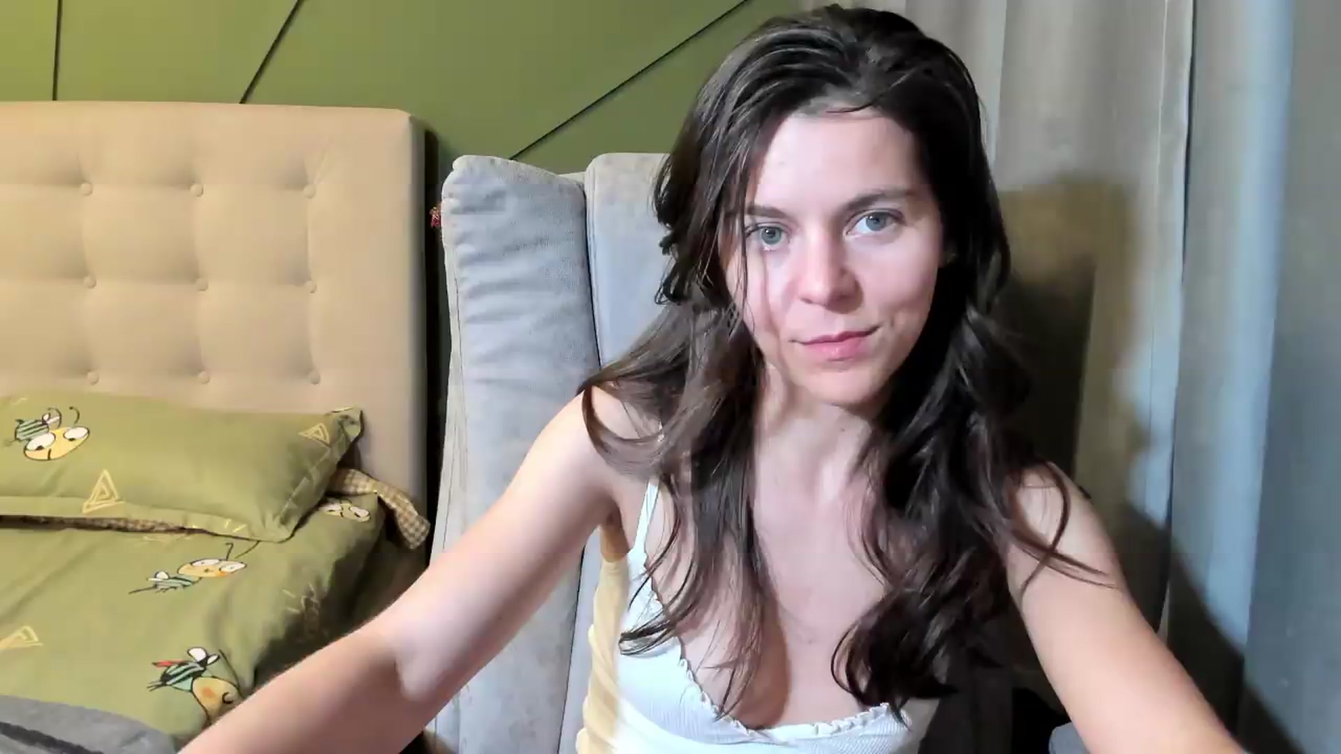 Gallery image thumbnail from CamilaAccardi's myfreecams stream on, 05/16/2026, 17:53 image 13 of 20