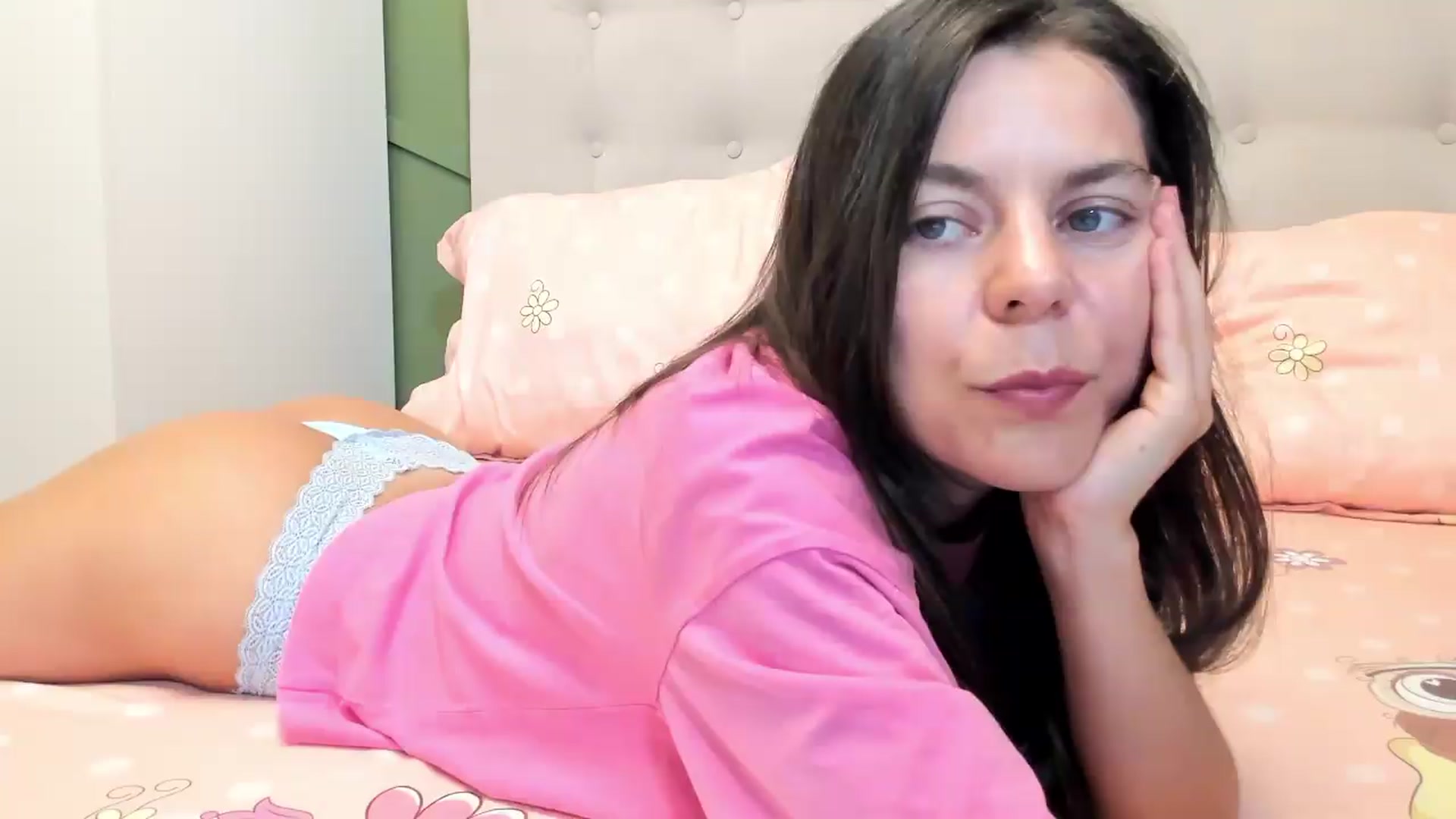 Gallery image thumbnail from CamilaAccardi's myfreecams stream on, 06/23/2026, 16:40 image 12 of 20