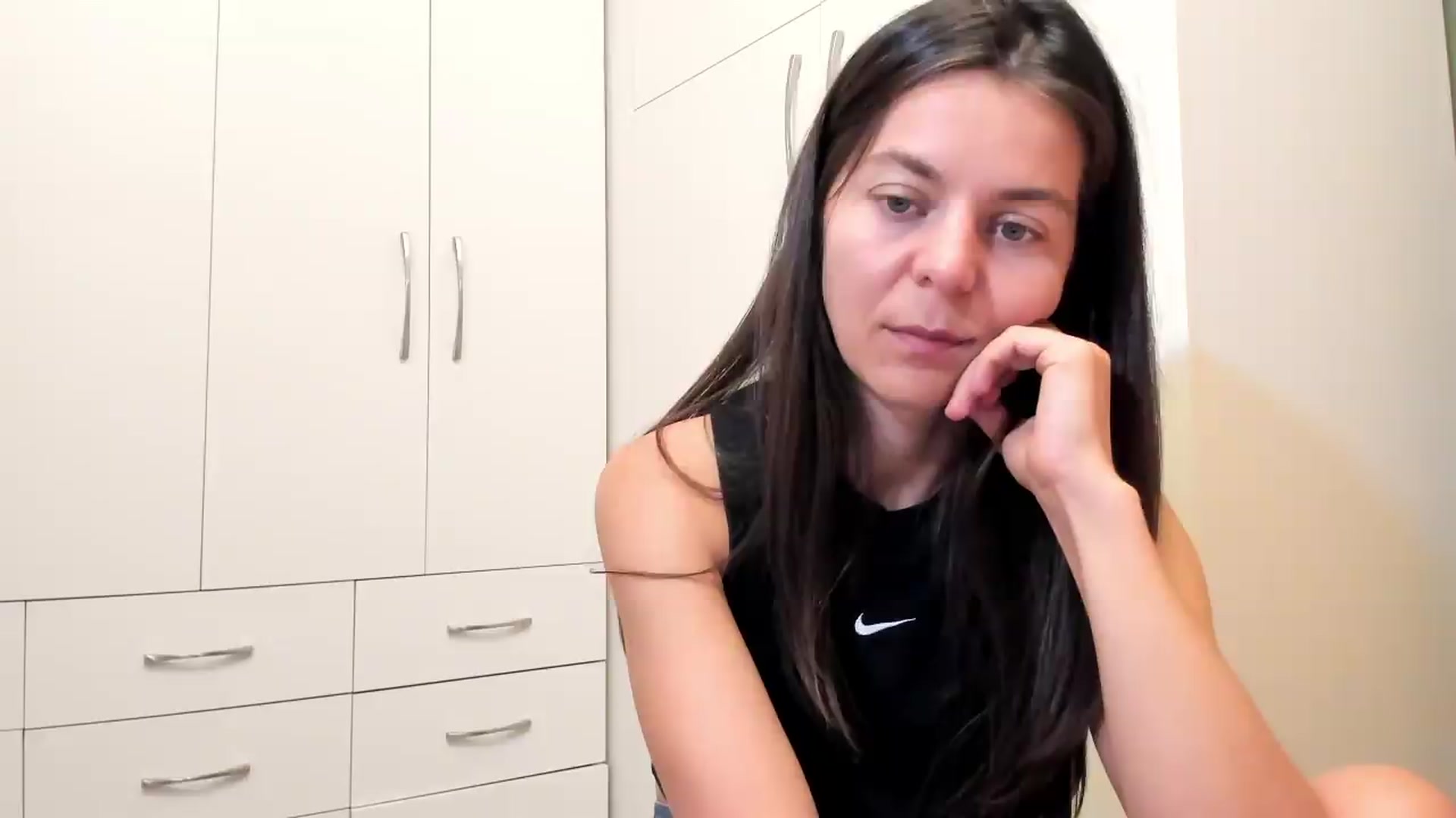 Gallery image thumbnail from CamilaAccardi's myfreecams stream on, 07/02/2026, 18:00 image 19 of 20