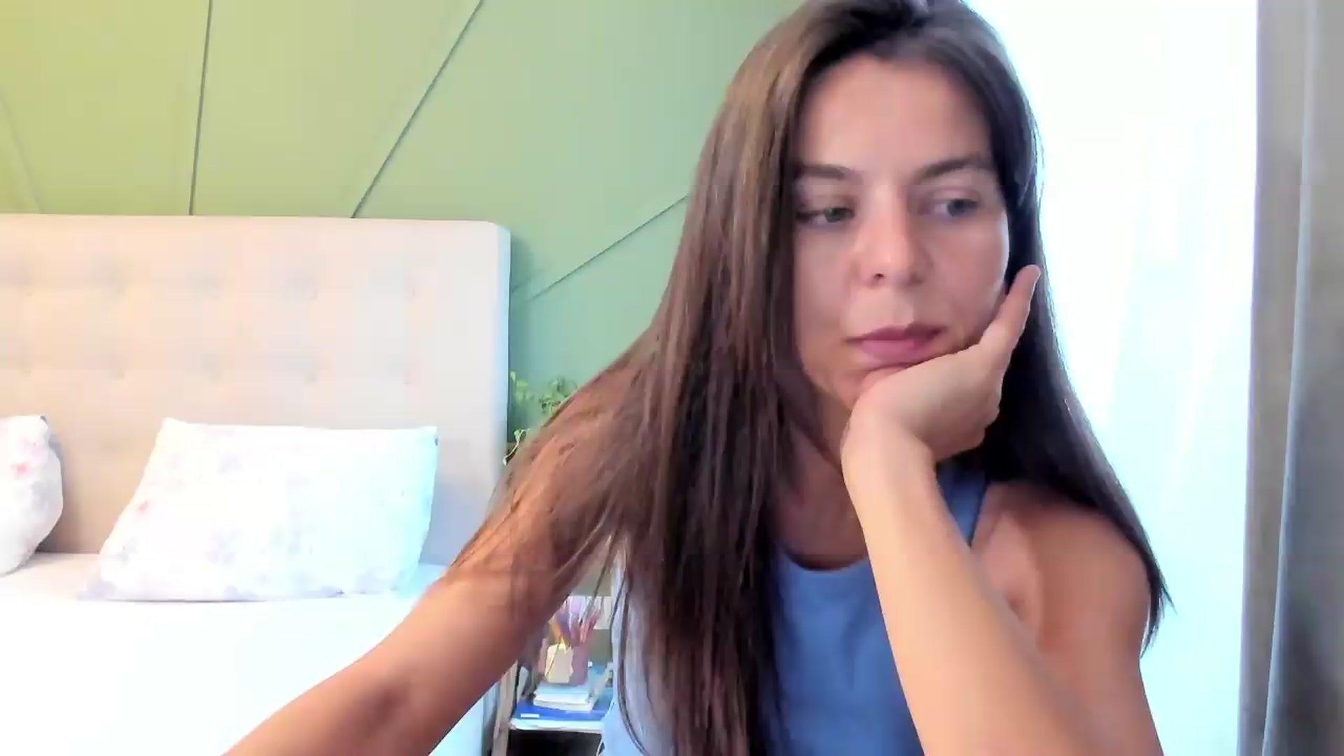 Gallery image thumbnail from CamilaAccardi's myfreecams stream on, 07/08/2026, 14:57 image 12 of 20