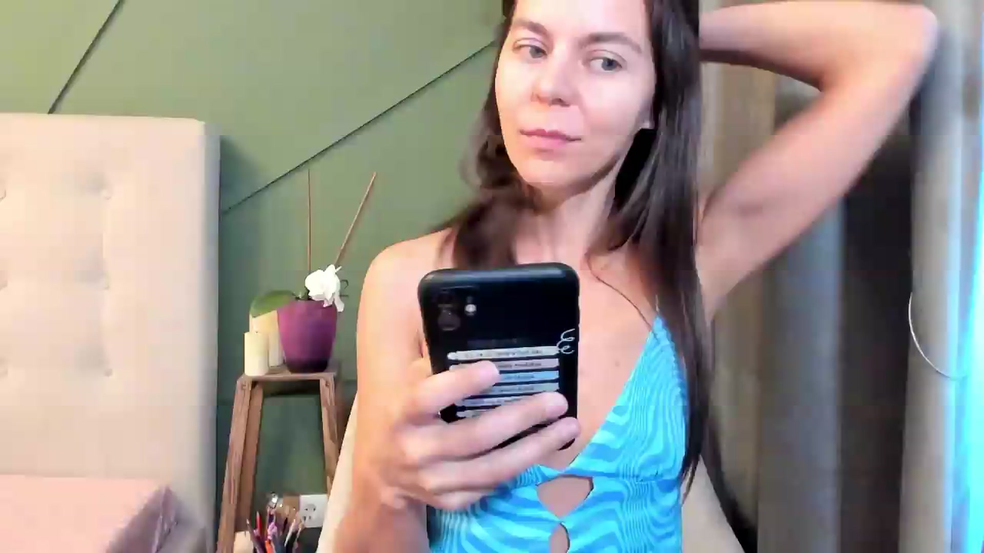Gallery image thumbnail from CamilaAccardi's myfreecams stream on, 07/30/2026, 13:05 image 1 of 20