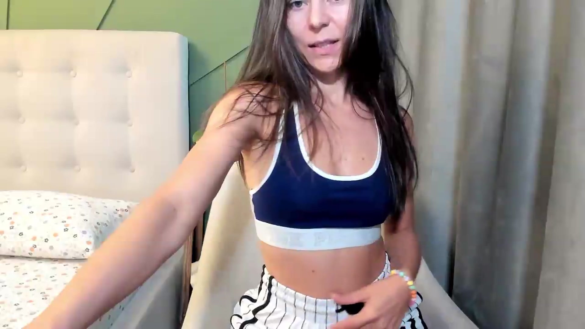 Gallery image thumbnail from CamilaAccardi's myfreecams stream on, 08/07/2026, 12:37 image 5 of 20