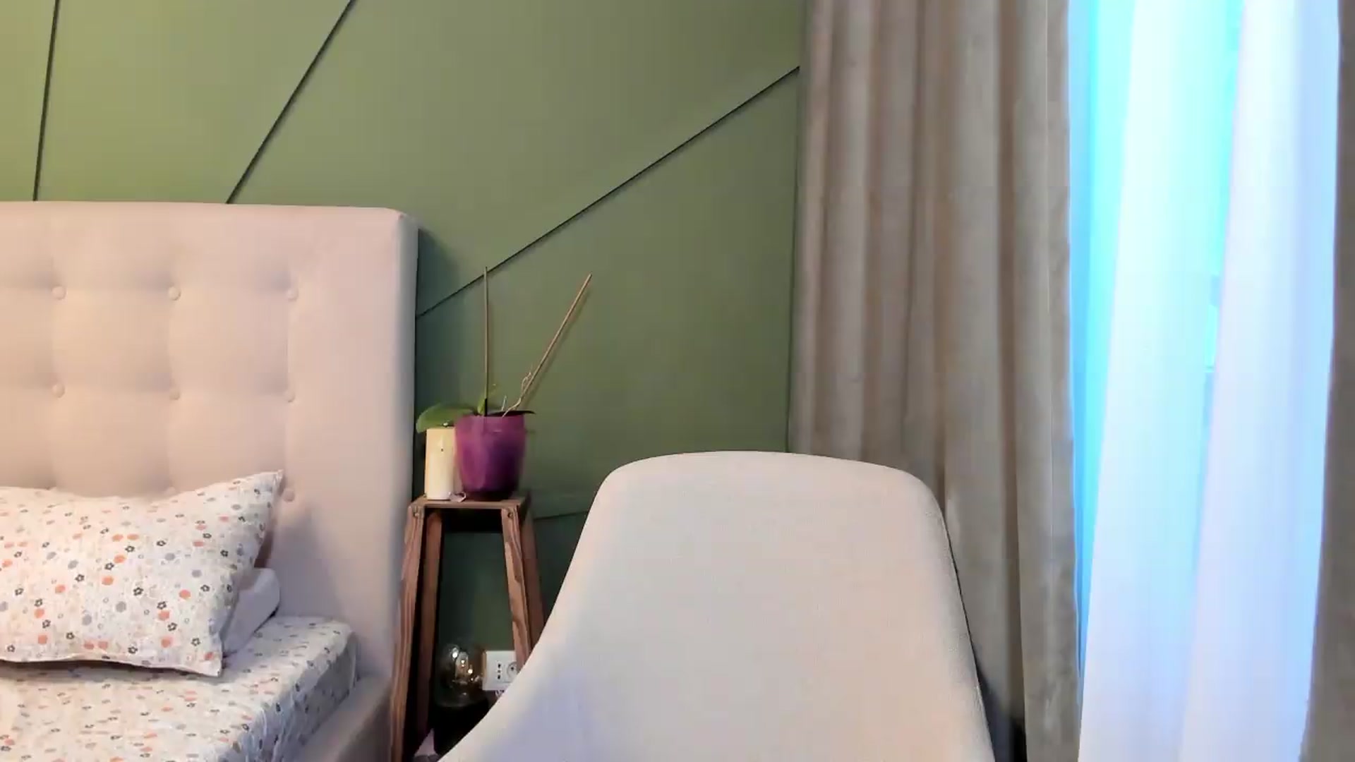 Gallery image thumbnail from CamilaAccardi's myfreecams stream on, 08/18/2026, 18:15 image 1 of 20