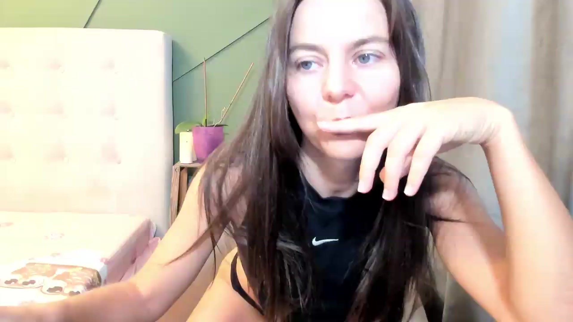 Gallery image thumbnail from CamilaAccardi's myfreecams stream on, 08/21/2026, 12:26 image 4 of 20
