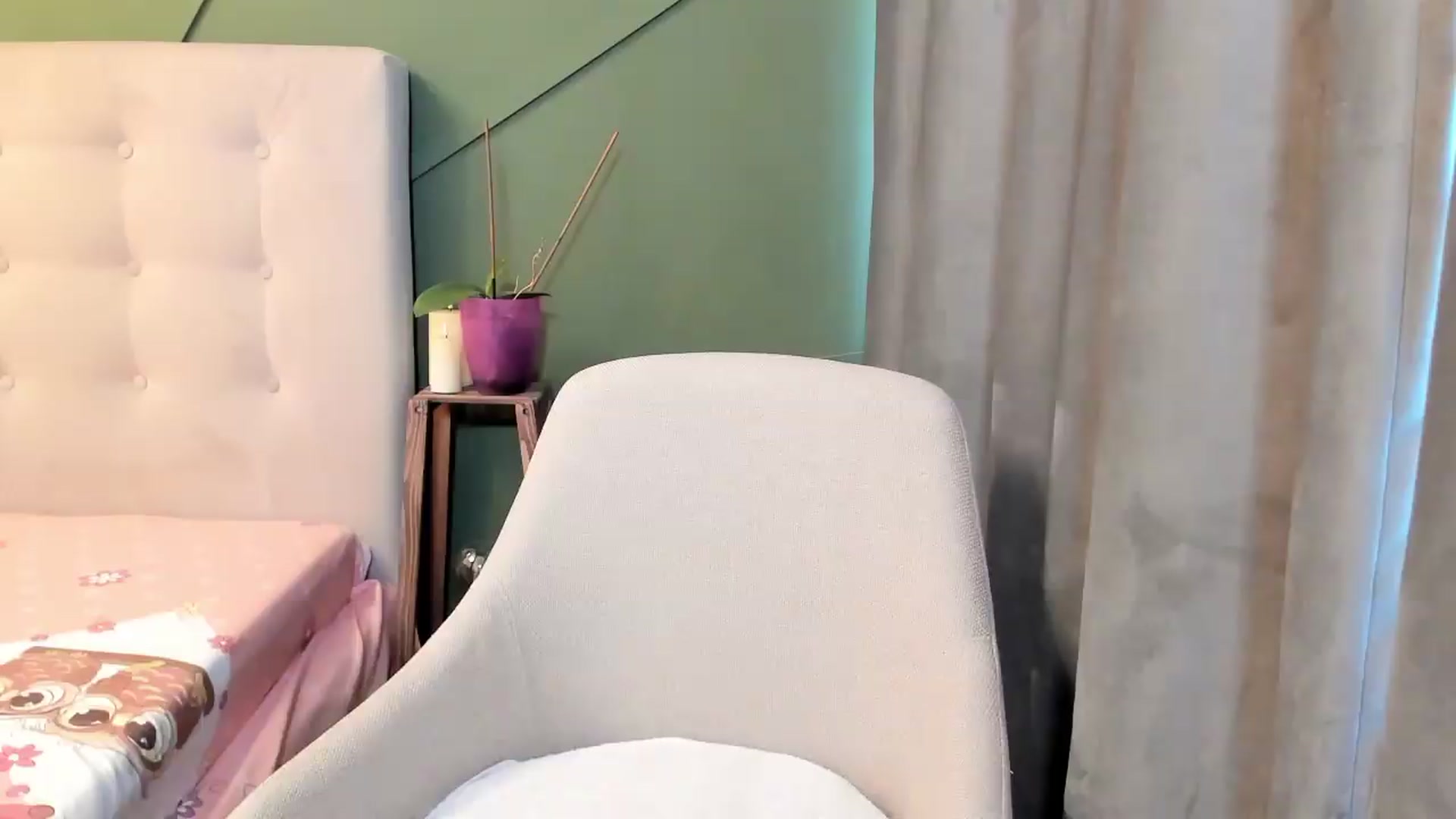 Gallery image thumbnail from CamilaAccardi's myfreecams stream on, 08/21/2026, 12:26 image 18 of 20