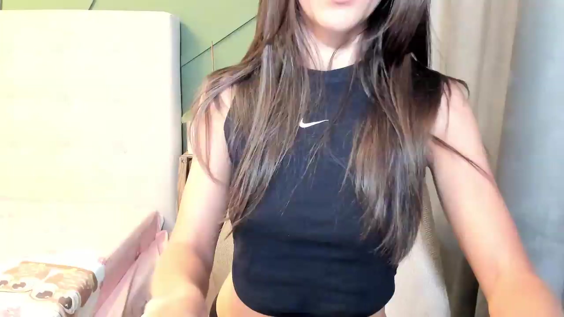 Gallery image thumbnail from CamilaAccardi's myfreecams stream on, 08/21/2026, 12:26 image 20 of 20