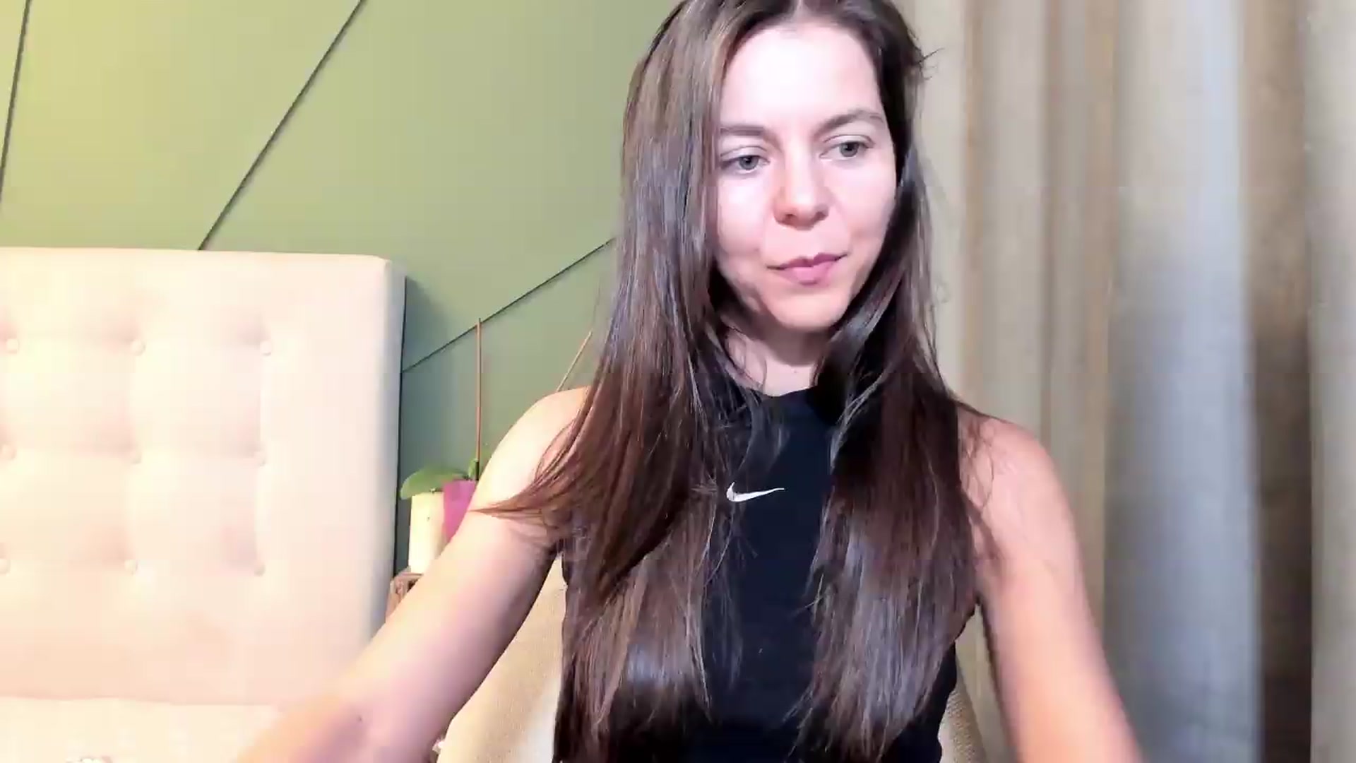 Gallery image thumbnail from CamilaAccardi's myfreecams stream on, 08/21/2026, 12:26 image 10 of 20