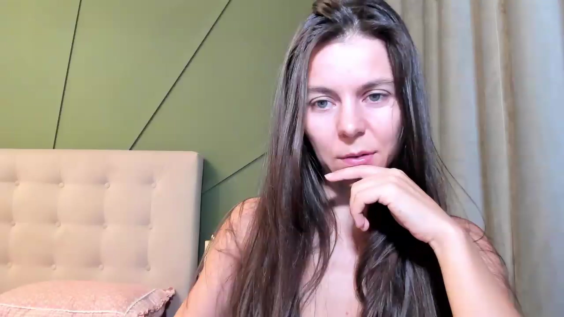 Gallery image thumbnail from CamilaAccardi's myfreecams stream on, 08/25/2026, 19:04 image 18 of 20