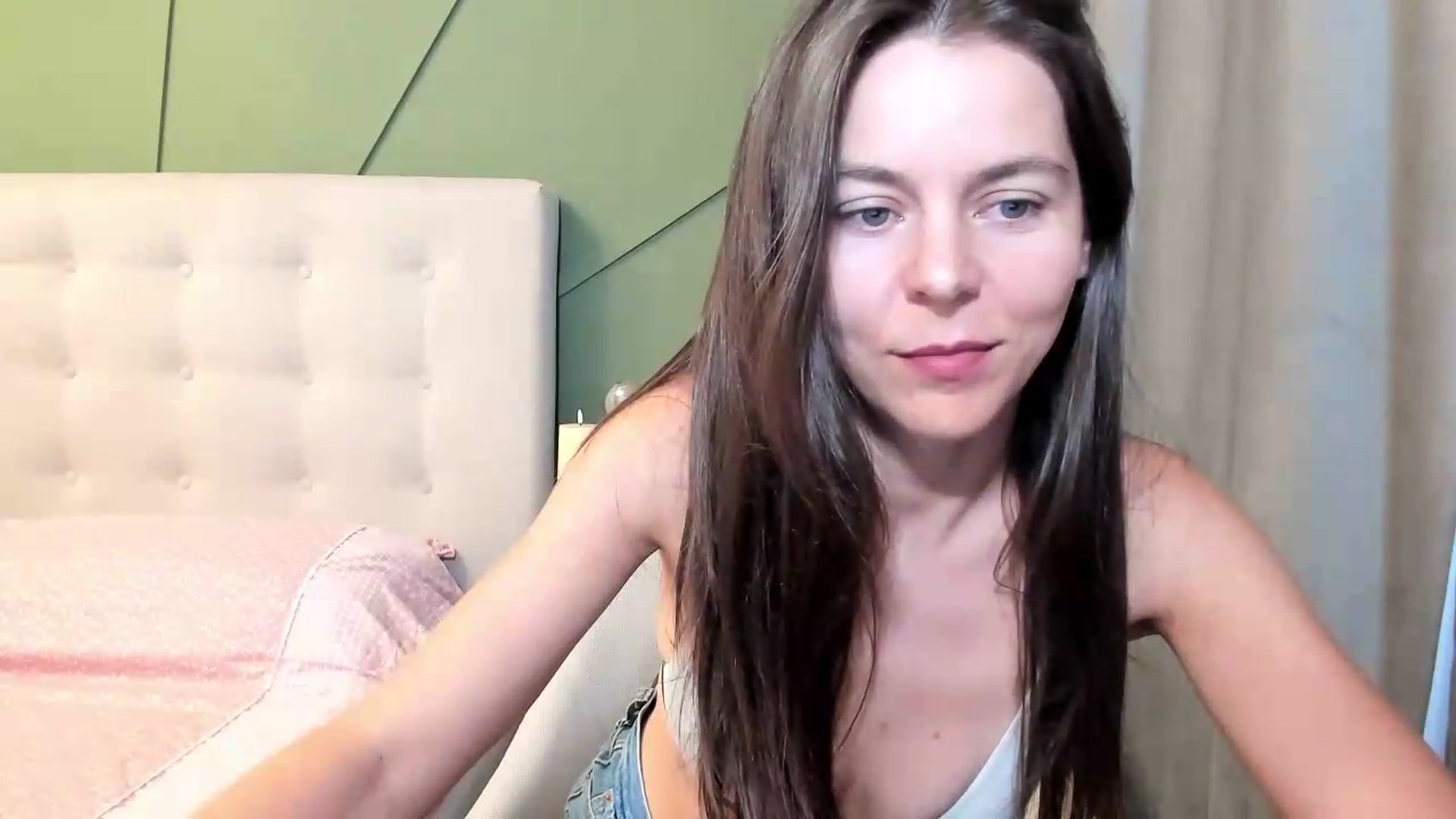 Gallery image thumbnail from CamilaAccardi's myfreecams stream on, 09/04/2026, 16:08 image 3 of 20