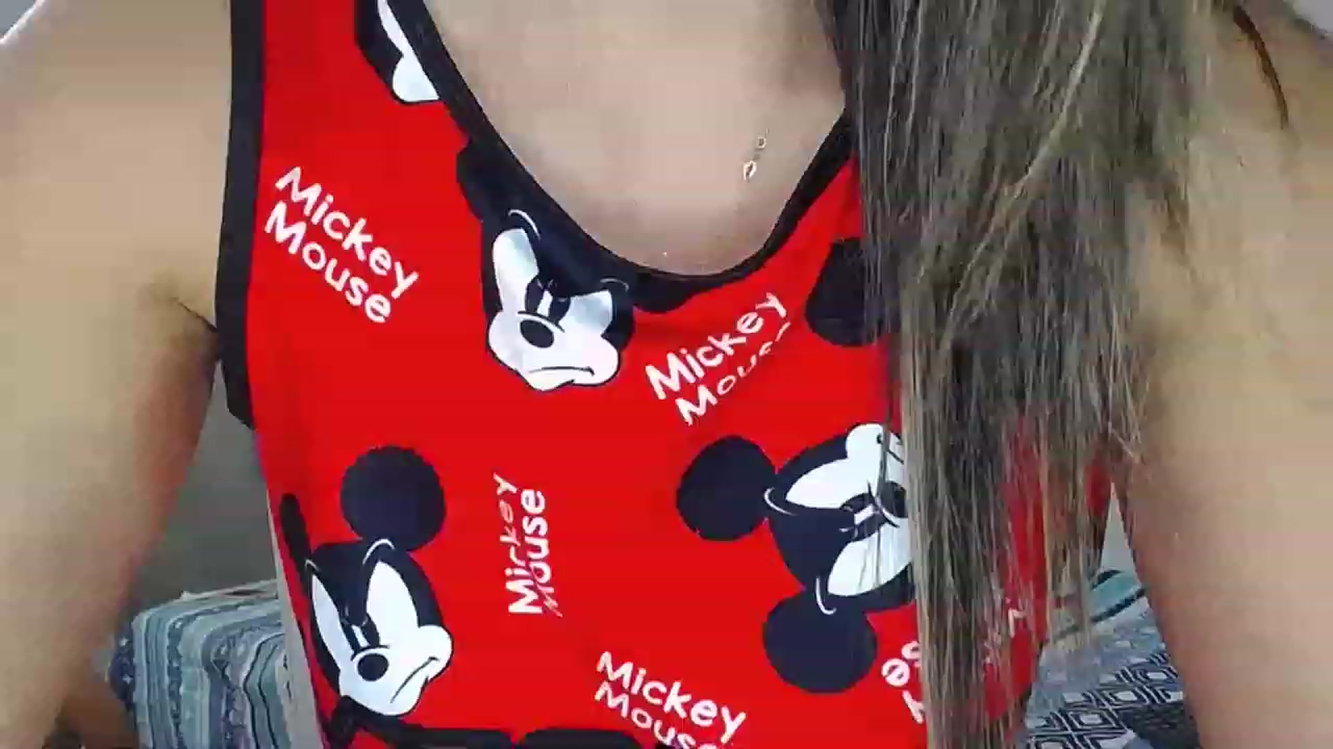 Gallery image thumbnail from CamilaGoldenn's myfreecams stream on, 11/23/2022, 15:38 image 5 of 20