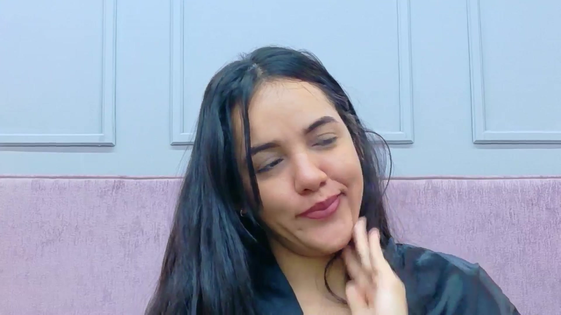 Gallery image thumbnail from CamilaHill's myfreecams stream on, 12/15/2025, 14:05 image 10 of 20