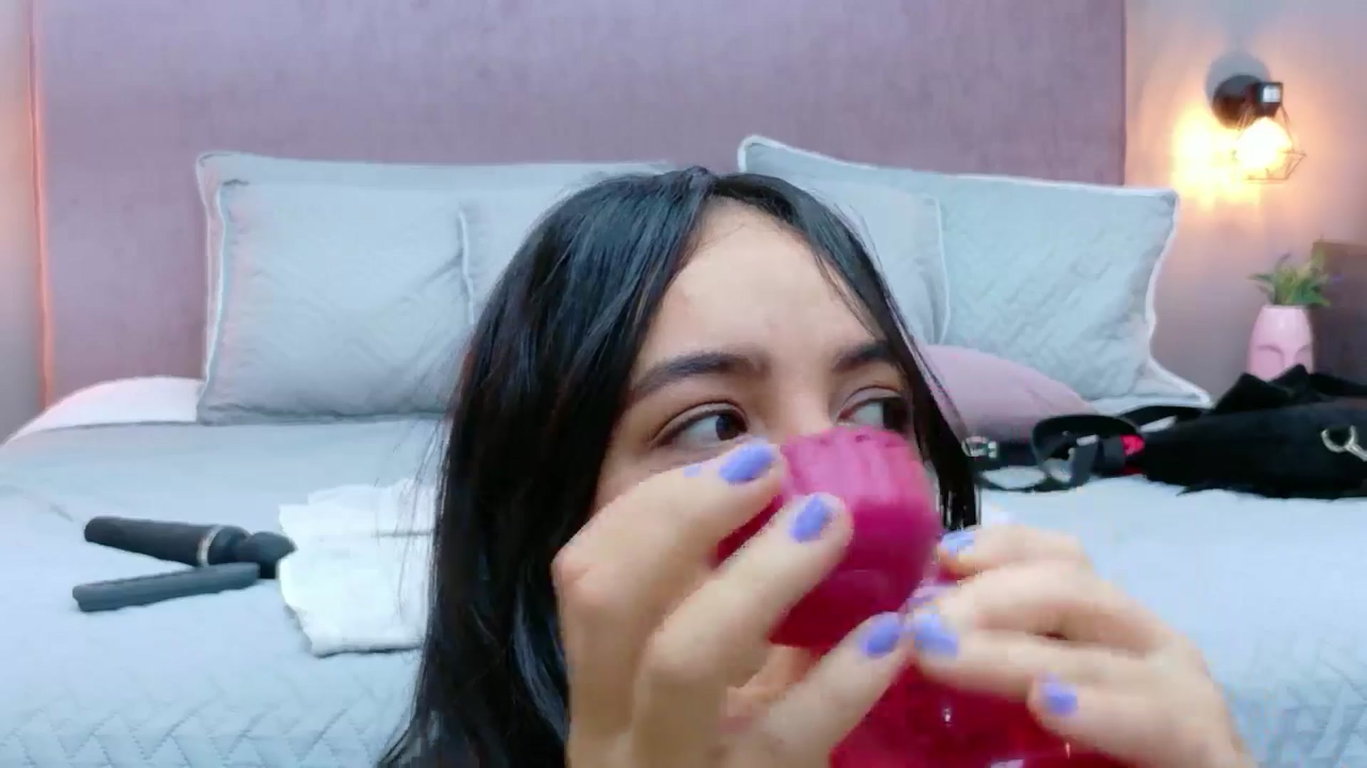 Gallery image thumbnail from CamilaHill's myfreecams stream on, 12/26/2025, 14:11 image 6 of 20