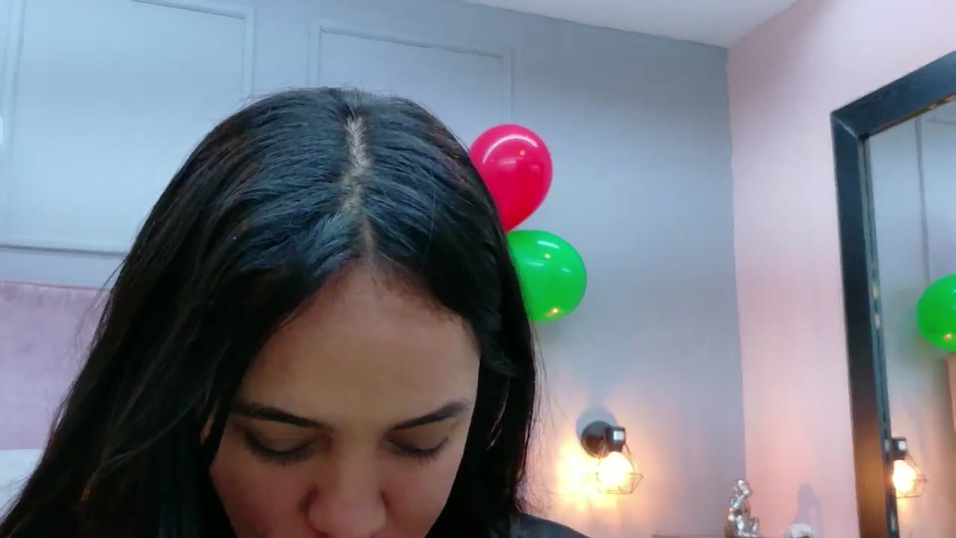Gallery image thumbnail from CamilaHill's myfreecams stream on, 12/26/2025, 17:50 image 9 of 20