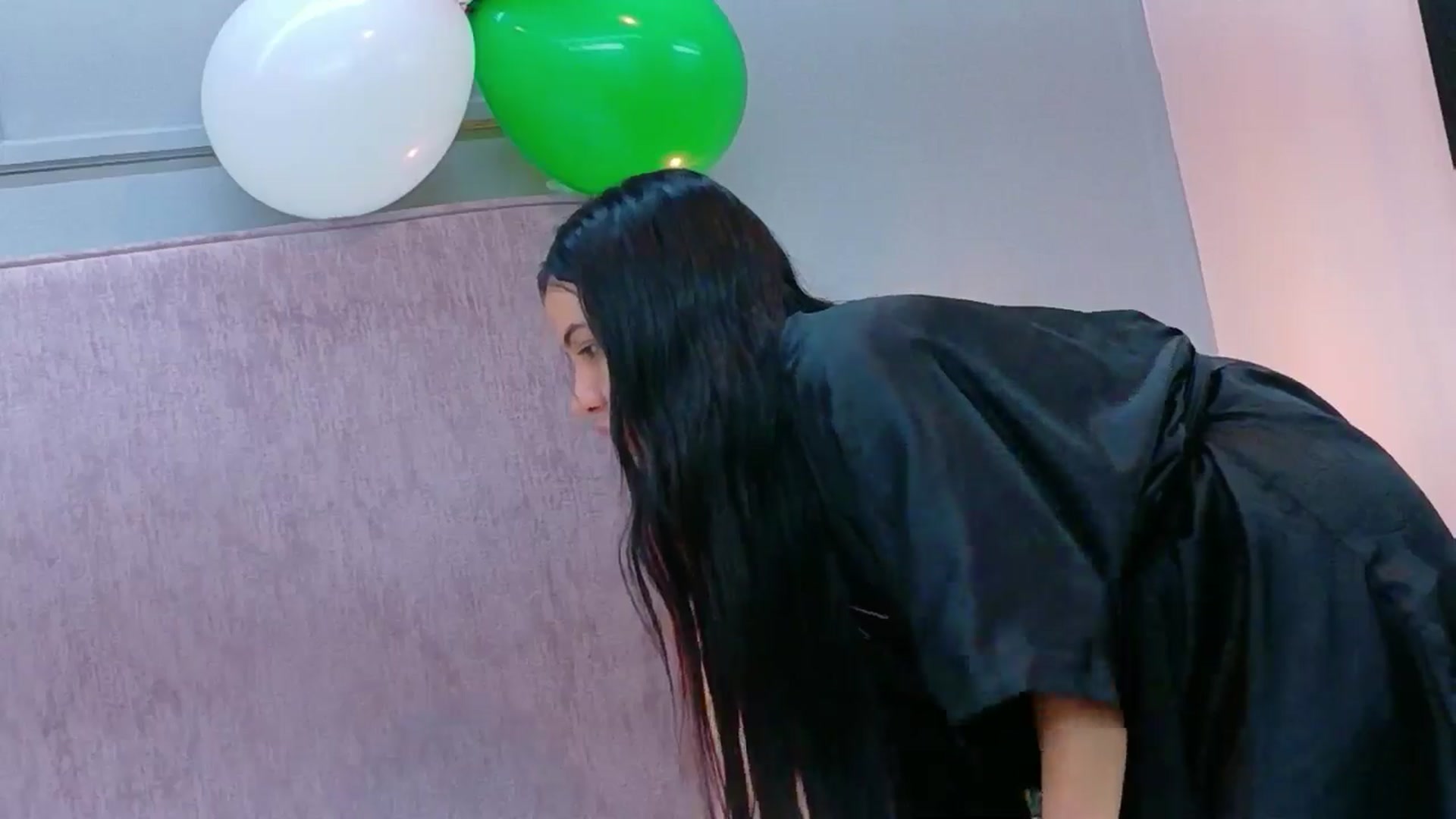 Gallery image thumbnail from CamilaHill's myfreecams stream on, 12/26/2025, 17:50 image 2 of 20