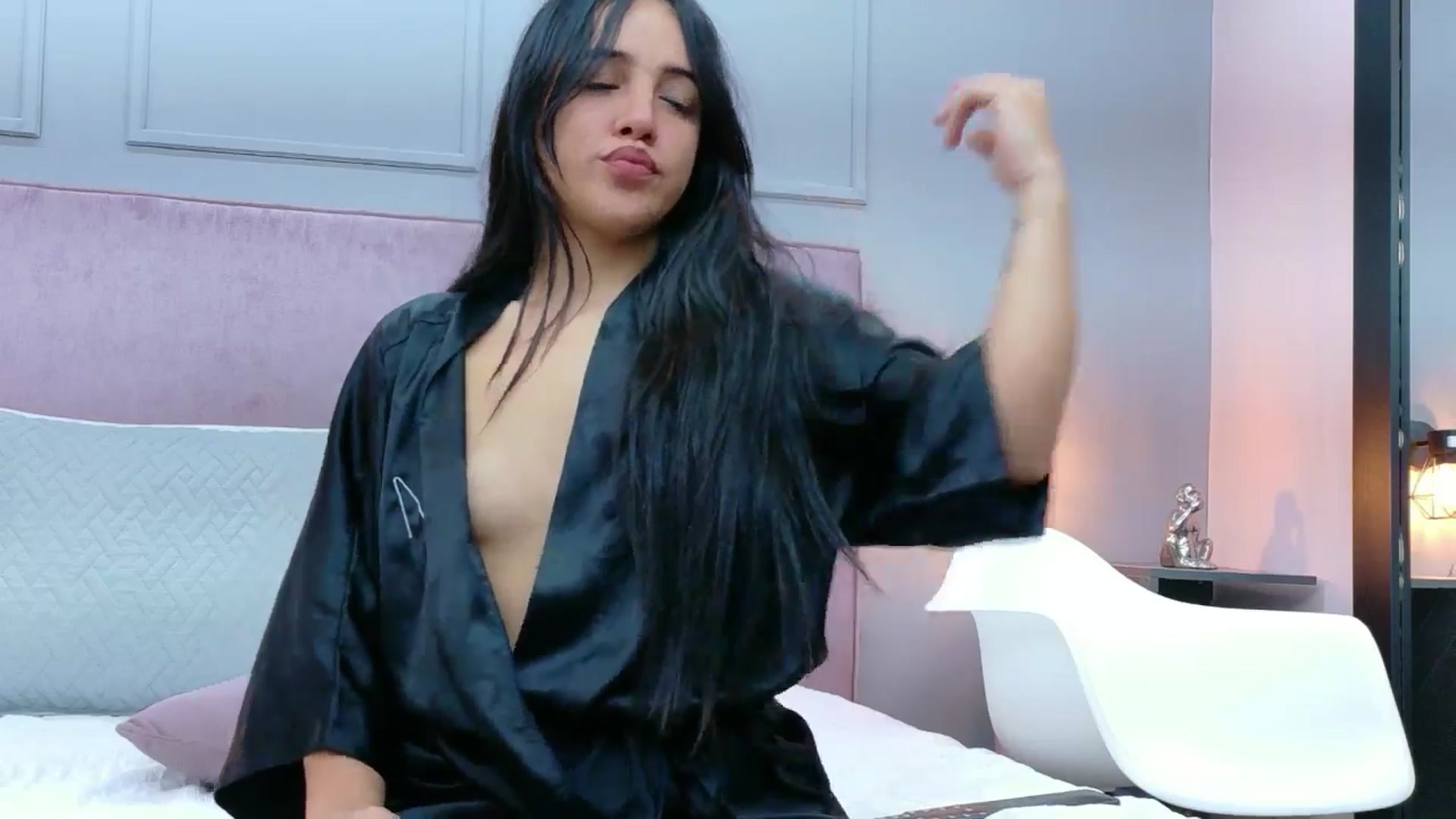Gallery image thumbnail from CamilaHill's myfreecams stream on, 12/27/2025, 19:14 image 11 of 20