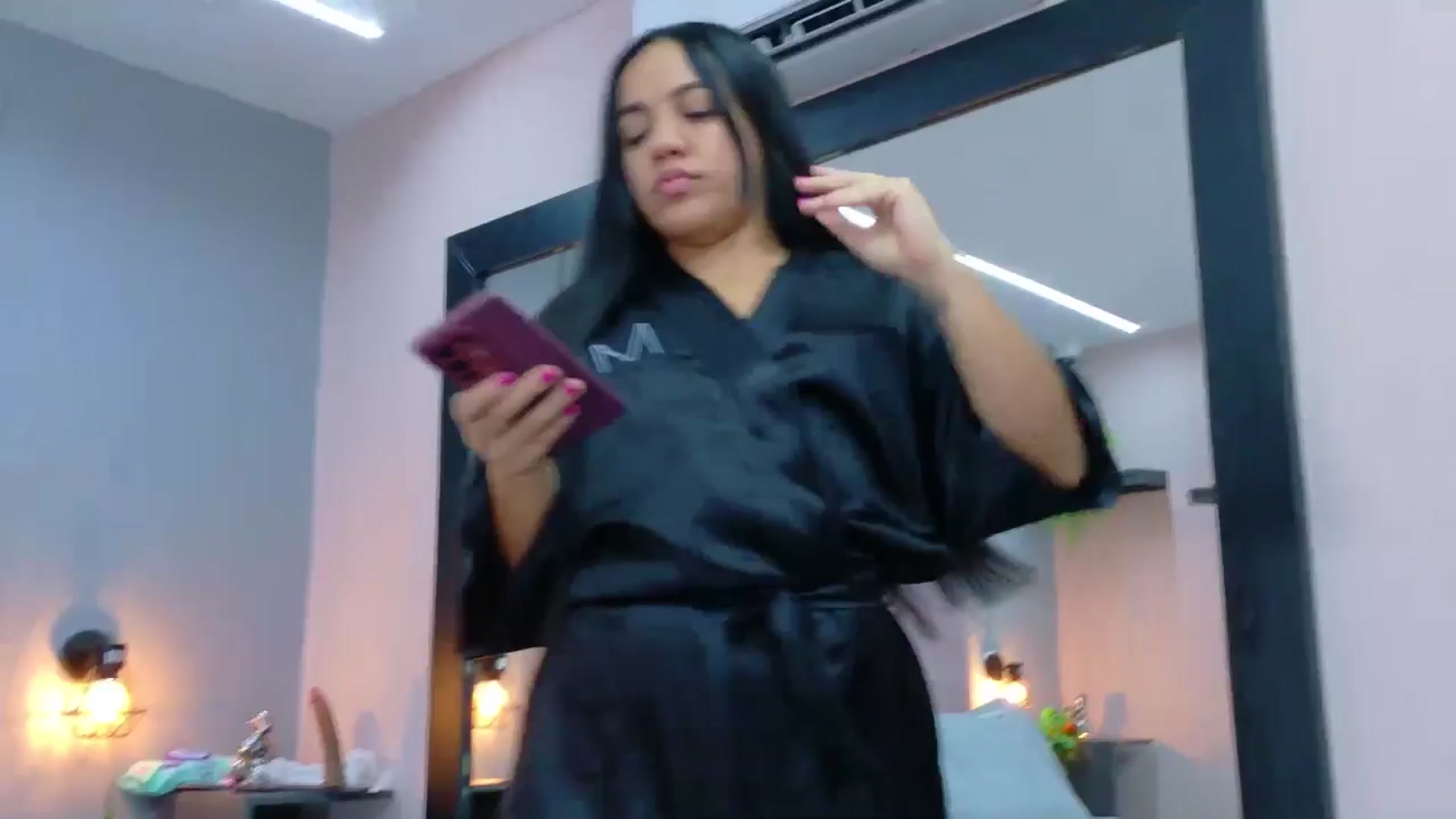 Gallery image thumbnail from CamilaHill's myfreecams stream on, 03/07/2026, 18:19 image 1 of 20