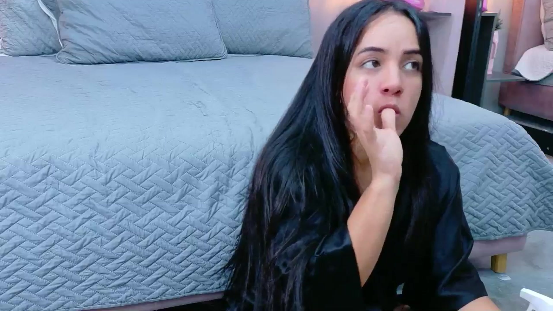 Gallery image thumbnail from CamilaHill's myfreecams stream on, 03/21/2026, 18:00 image 17 of 20