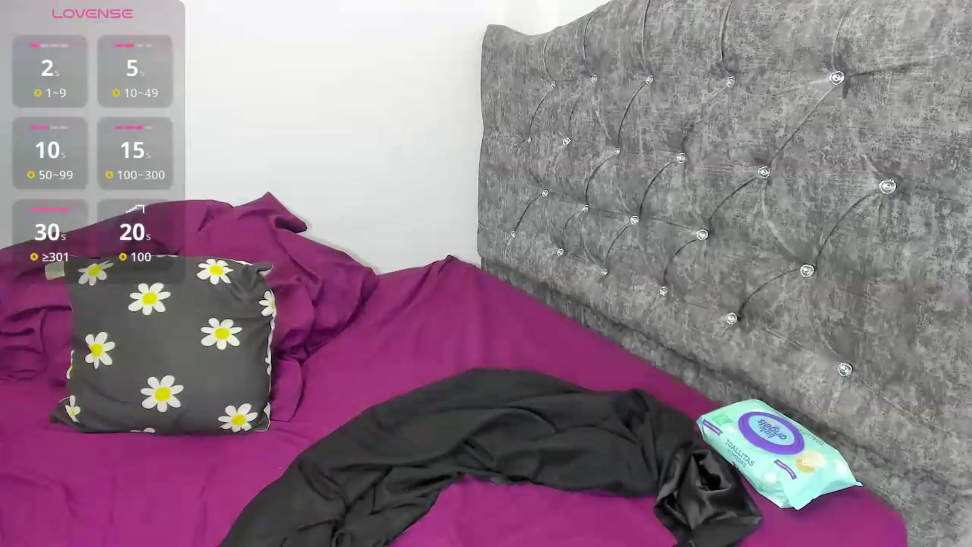 Gallery image thumbnail from CamilaHill's myfreecams stream on, 05/15/2026, 15:17 image 7 of 20
