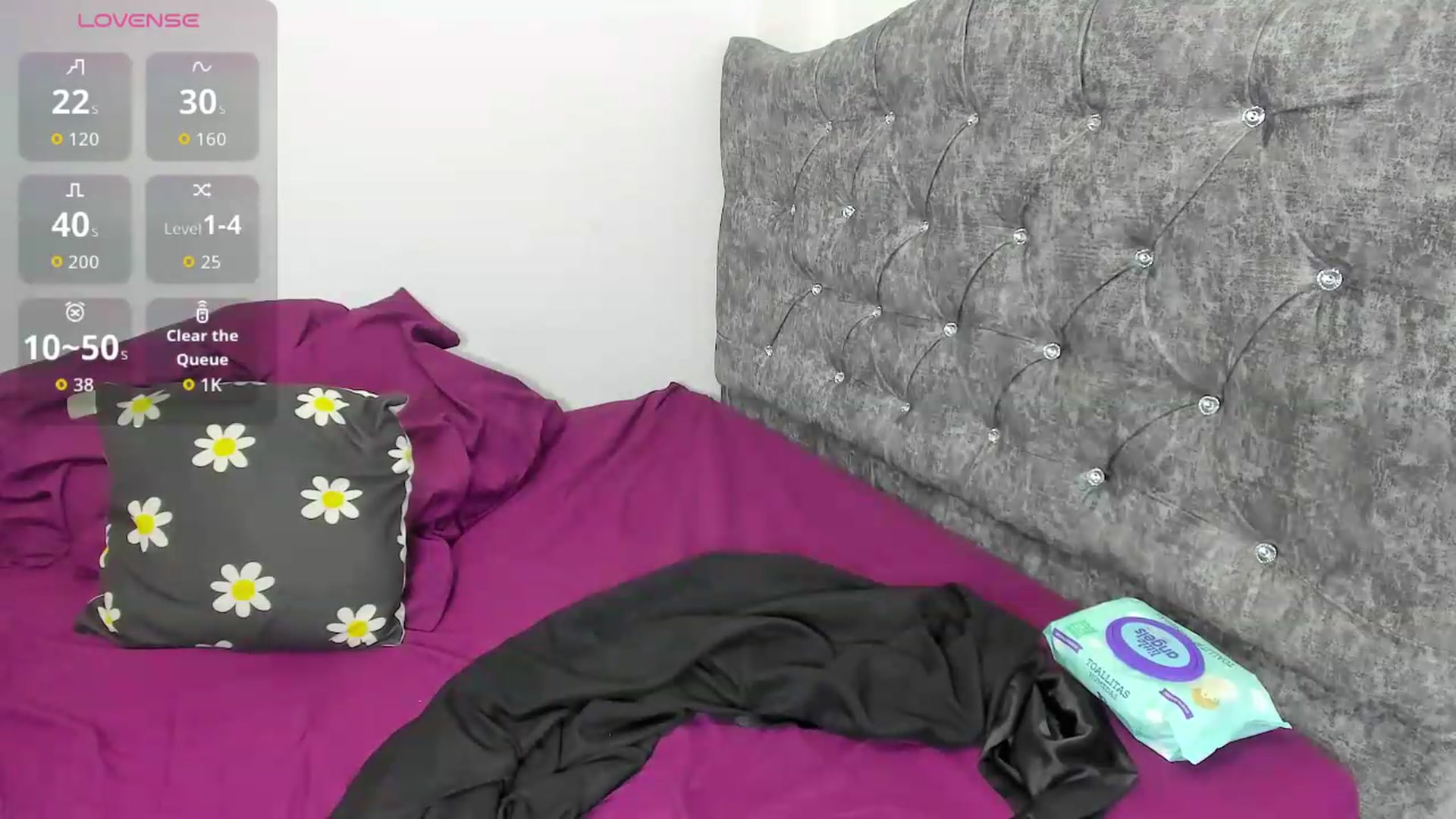 Gallery image thumbnail from CamilaHill's myfreecams stream on, 05/15/2026, 15:17 image 6 of 20