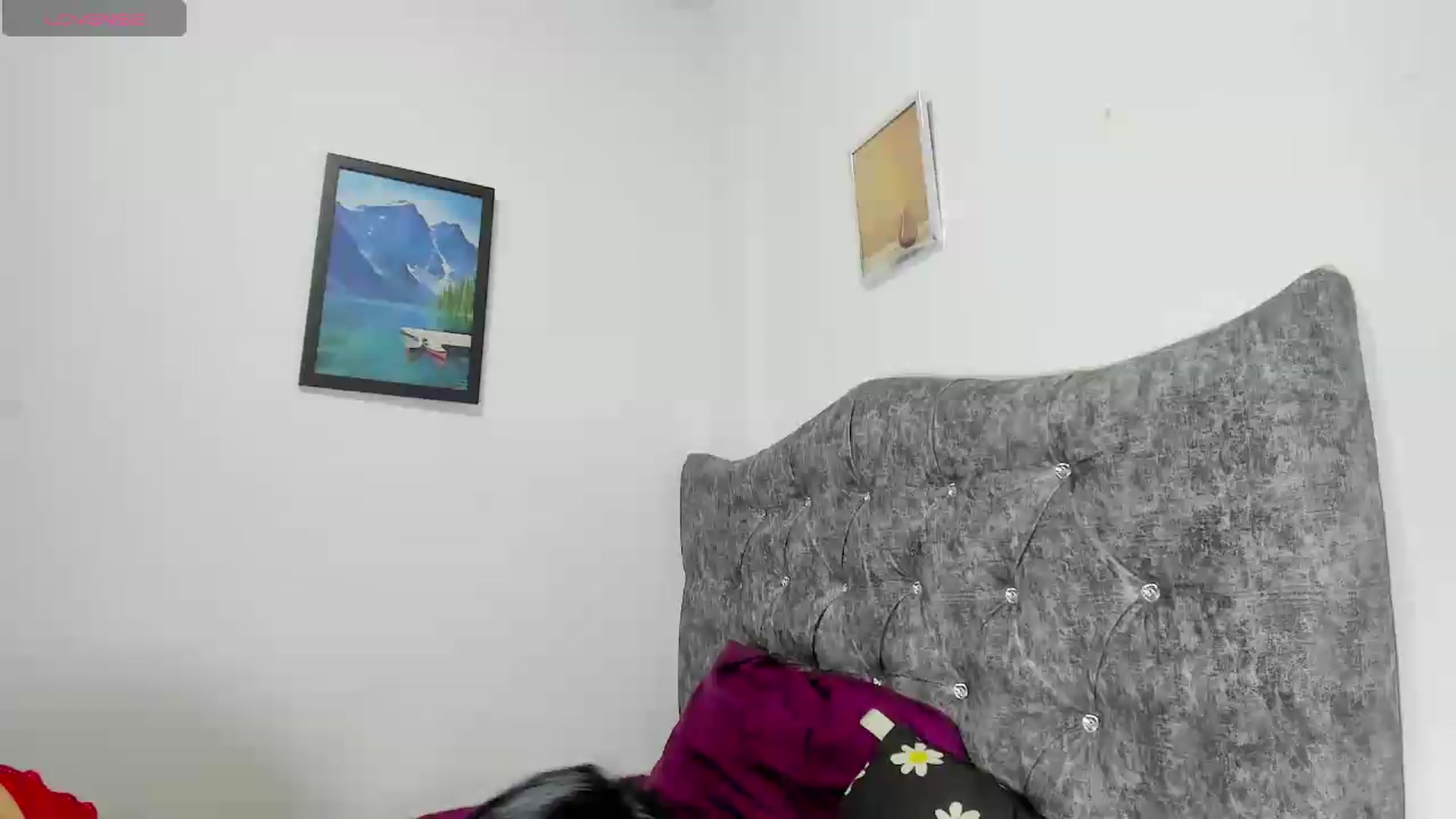 Gallery image thumbnail from CamilaHill's myfreecams stream on, 06/20/2026, 04:07 image 1 of 20