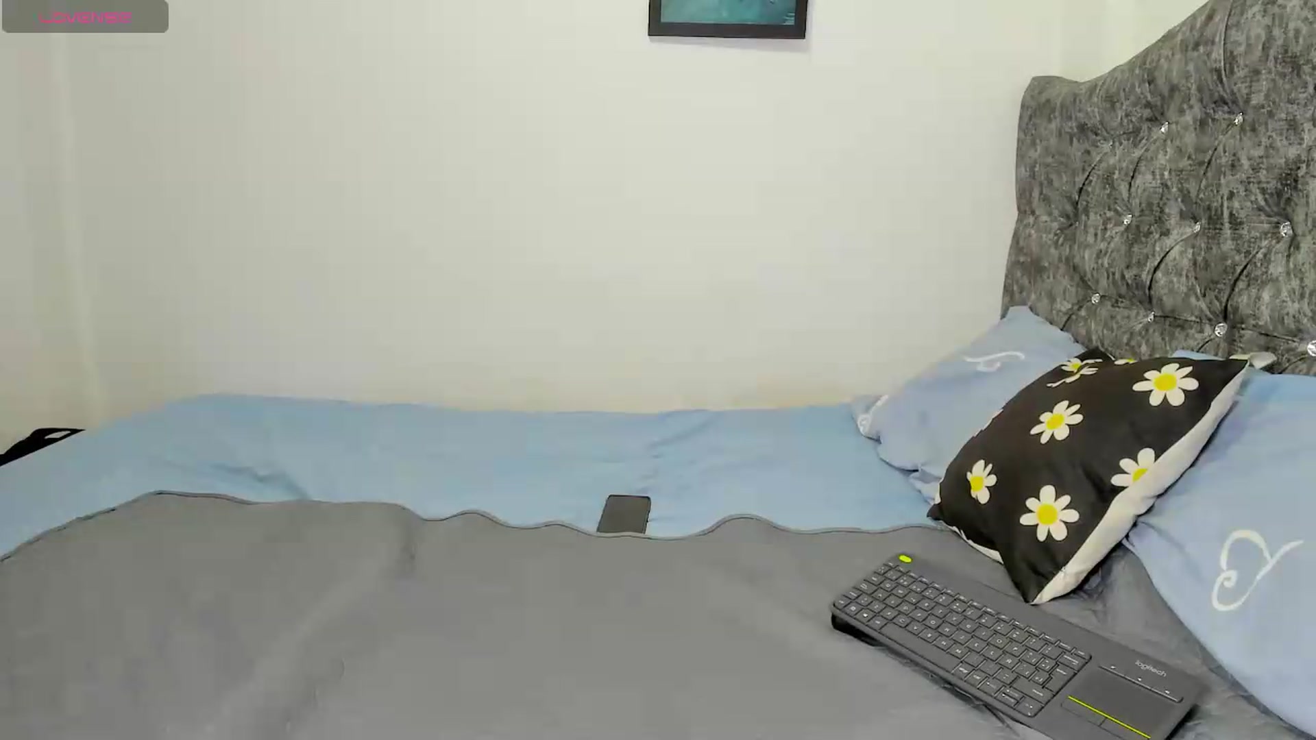Gallery image thumbnail from CamilaHill's myfreecams stream on, 07/06/2026, 15:14 image 11 of 20