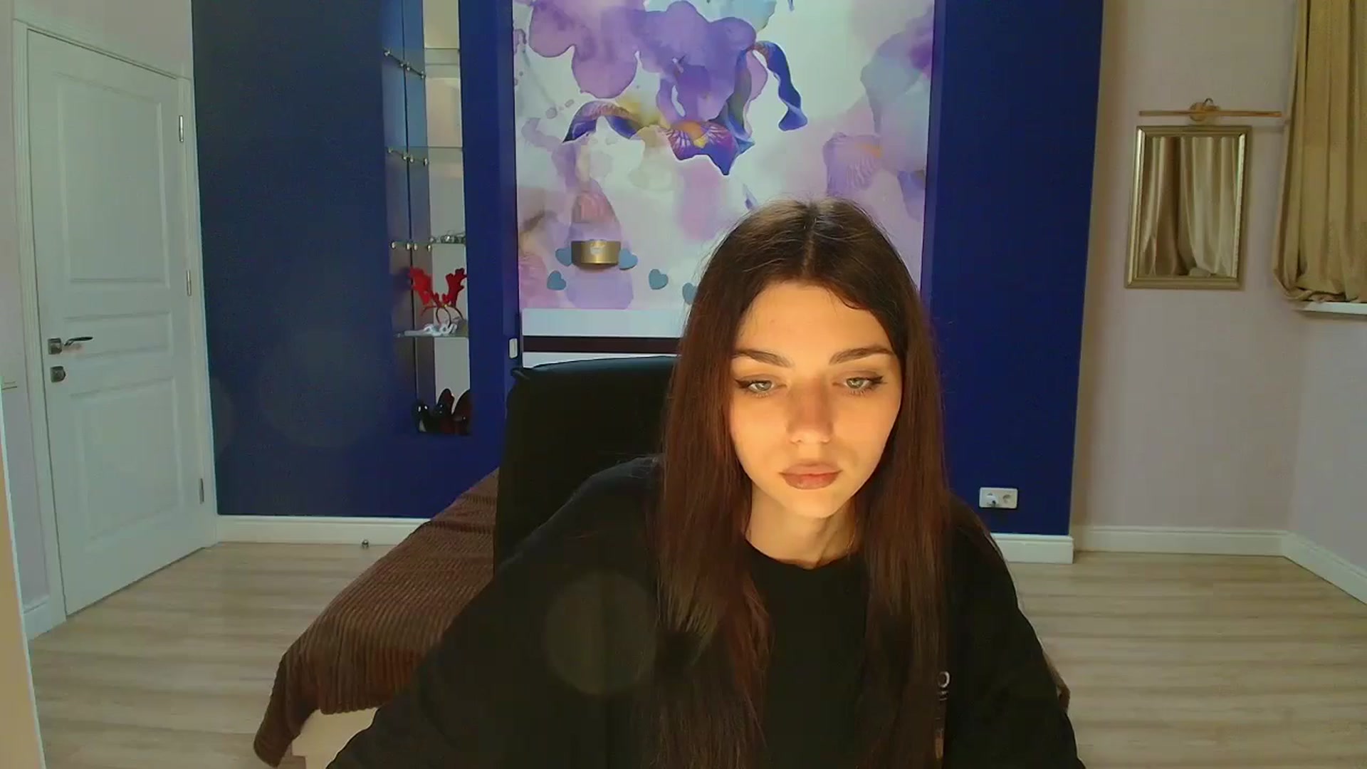 Gallery image thumbnail from CamillaMiller's myfreecams stream on, 12/31/2024, 15:33 image 4 of 20