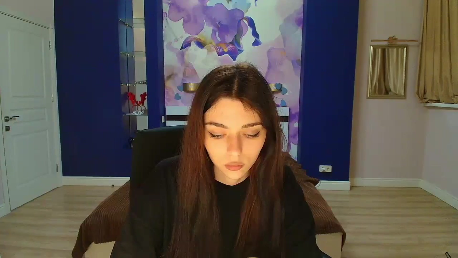 Gallery image thumbnail from CamillaMiller's myfreecams stream on, 12/31/2024, 15:33 image 11 of 20