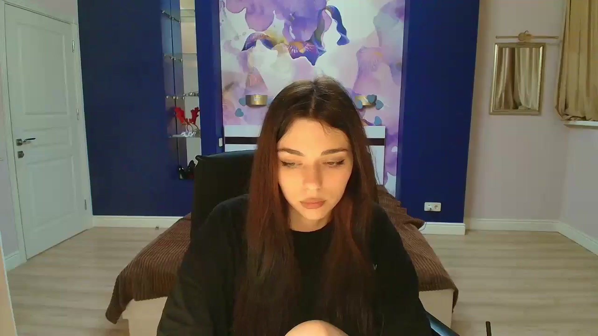 Gallery image thumbnail from CamillaMiller's myfreecams stream on, 12/31/2024, 15:33 image 19 of 20