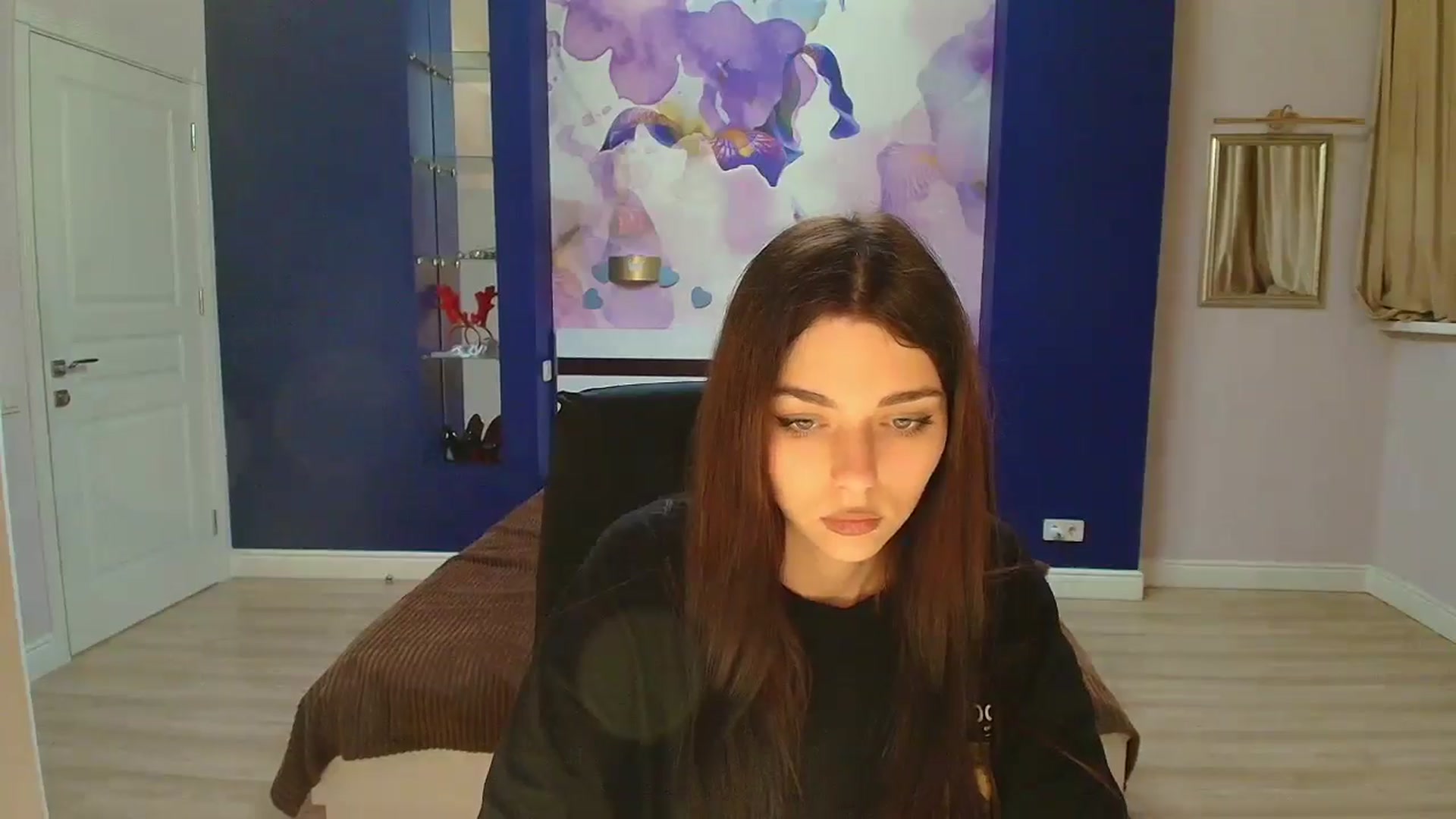 Gallery image thumbnail from CamillaMiller's myfreecams stream on, 12/31/2024, 15:33 image 5 of 20