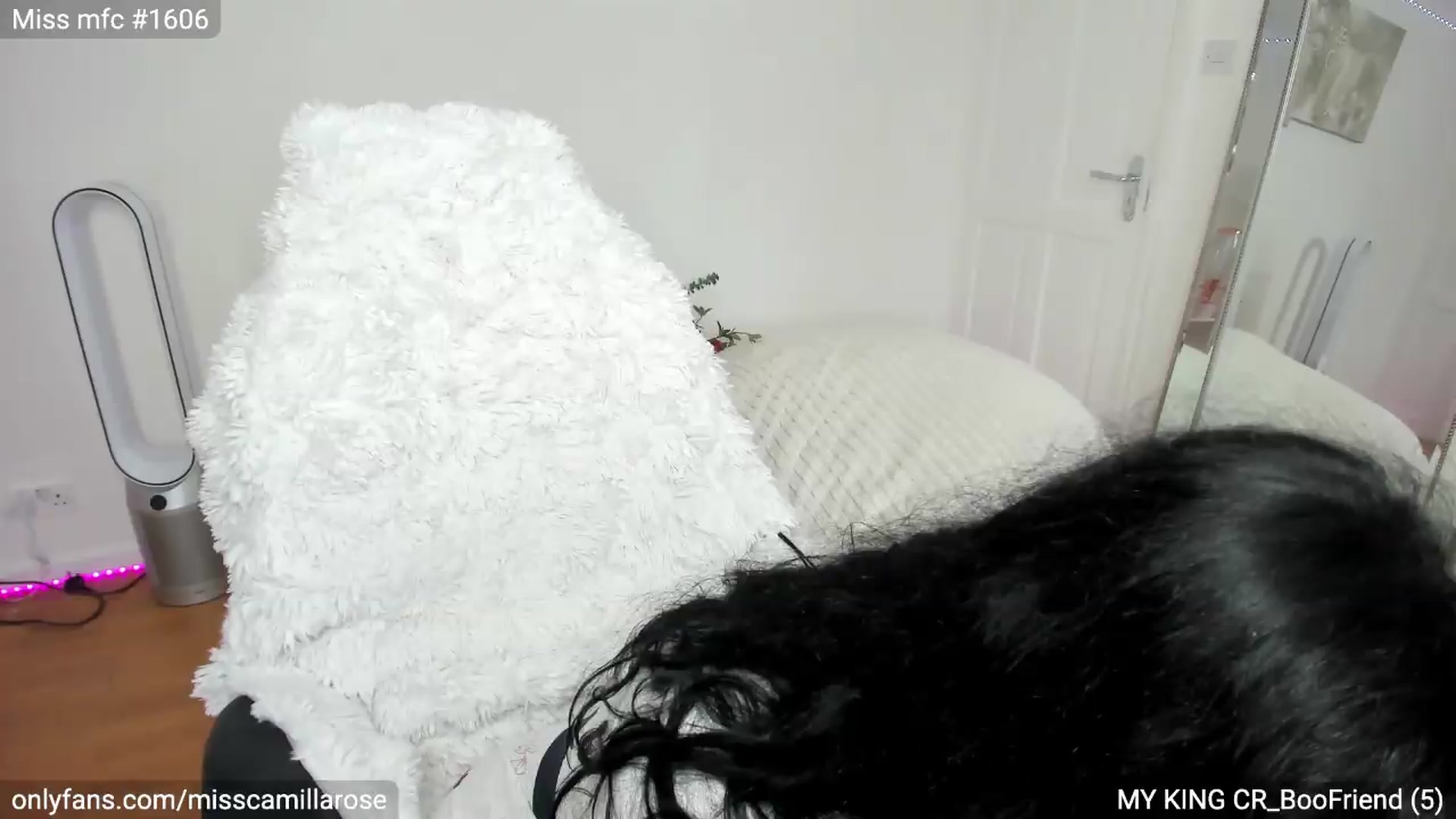 Gallery image thumbnail from CamillaRose's myfreecams stream on, 06/02/2026, 08:33 image 12 of 20