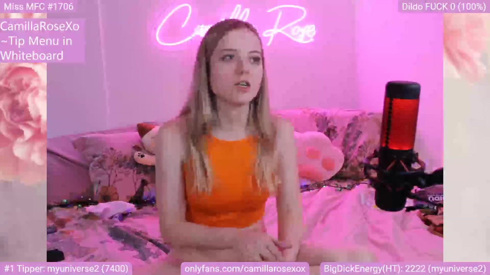 Gallery image thumbnail from CamillaRoseXo's myfreecams stream on, 12/11/2022, 18:07 image 3 of 20