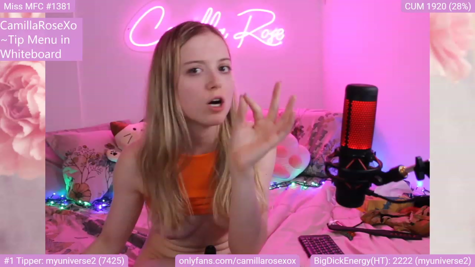 Gallery image thumbnail from CamillaRoseXo's myfreecams stream on, 12/11/2022, 20:04 image 3 of 20