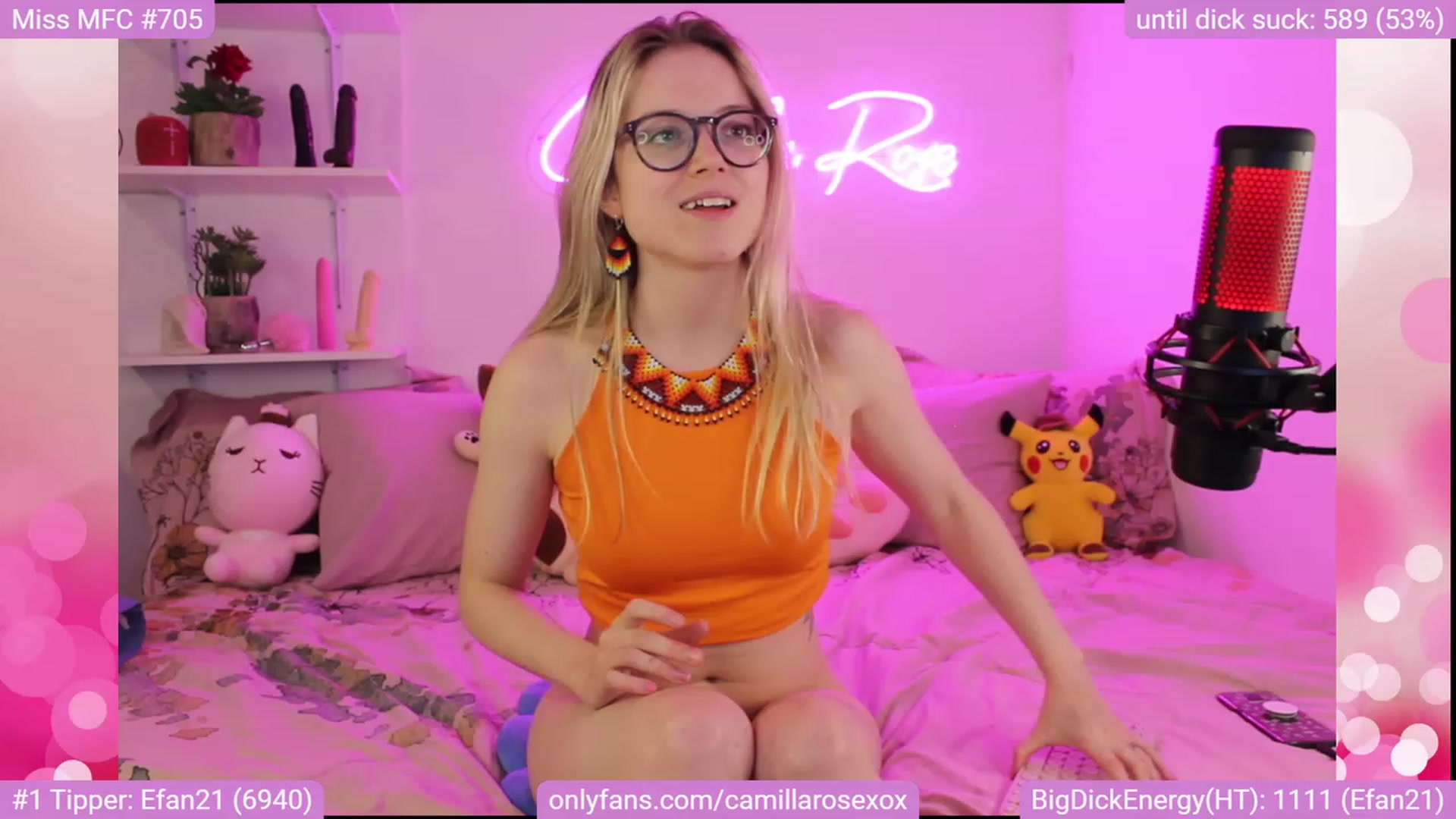 Gallery image thumbnail from CamillaRoseXo's myfreecams stream on, 02/05/2023, 07:46 image 16 of 20