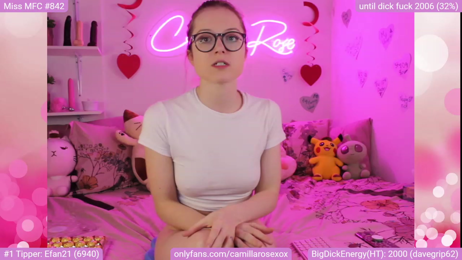 Gallery image thumbnail from CamillaRoseXo's myfreecams stream on, 02/12/2023, 12:09 image 15 of 20