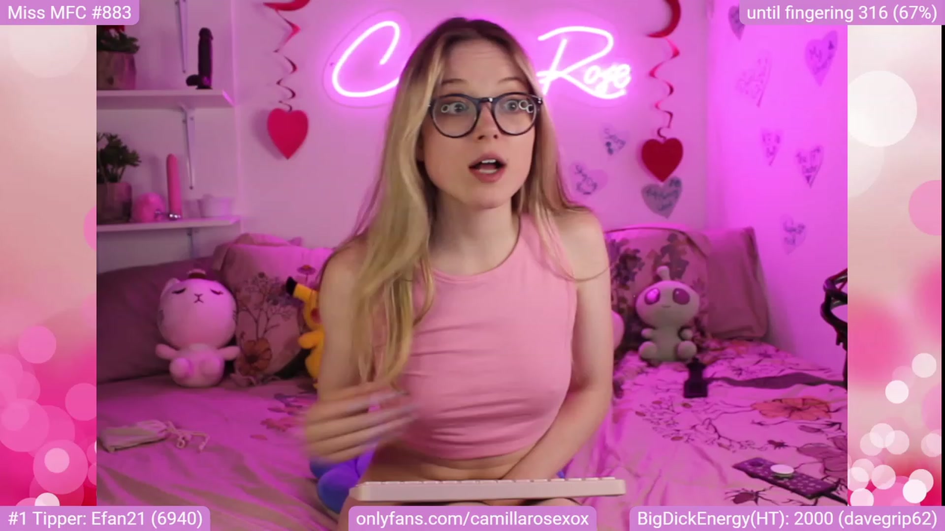 Gallery image thumbnail from CamillaRoseXo's myfreecams stream on, 02/17/2023, 10:28 image 18 of 20