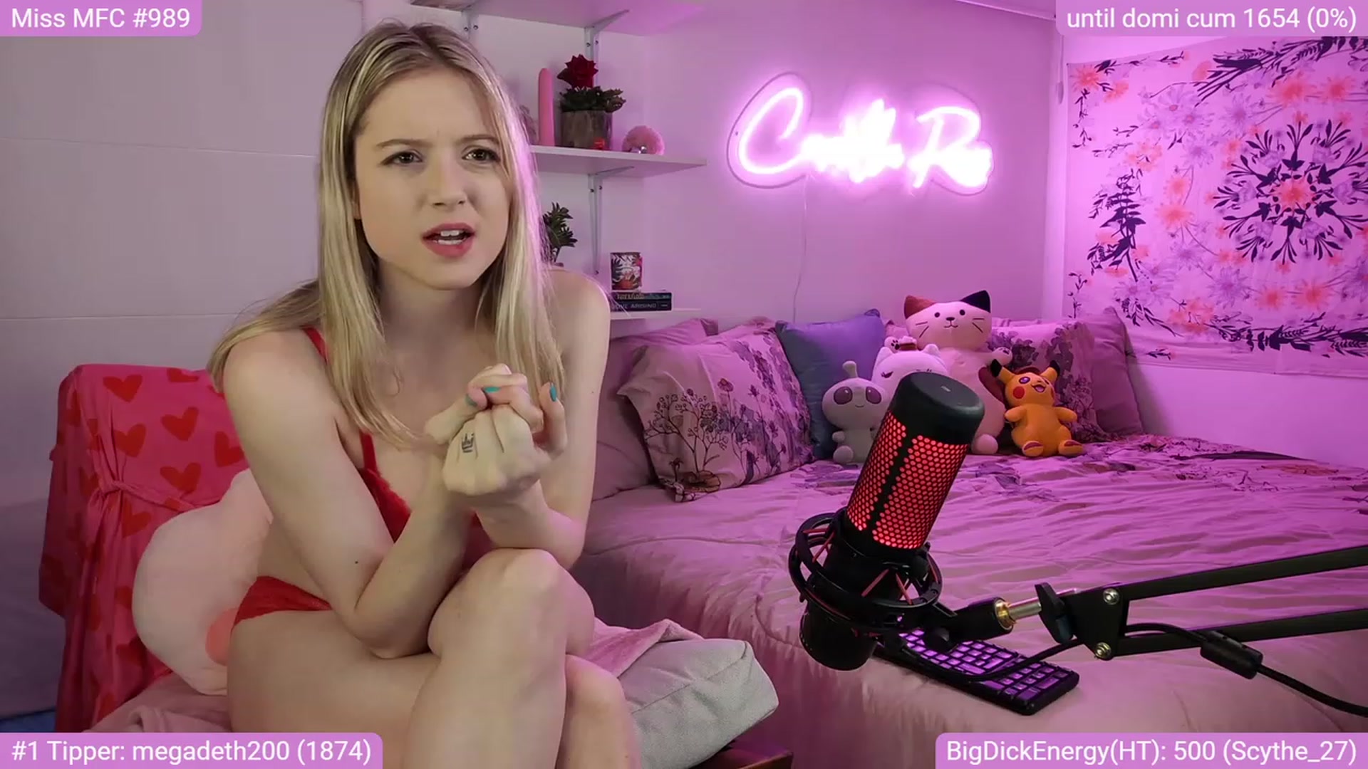 Gallery image thumbnail from CamillaRoseXo's myfreecams stream on, 05/08/2023, 07:32 image 19 of 20
