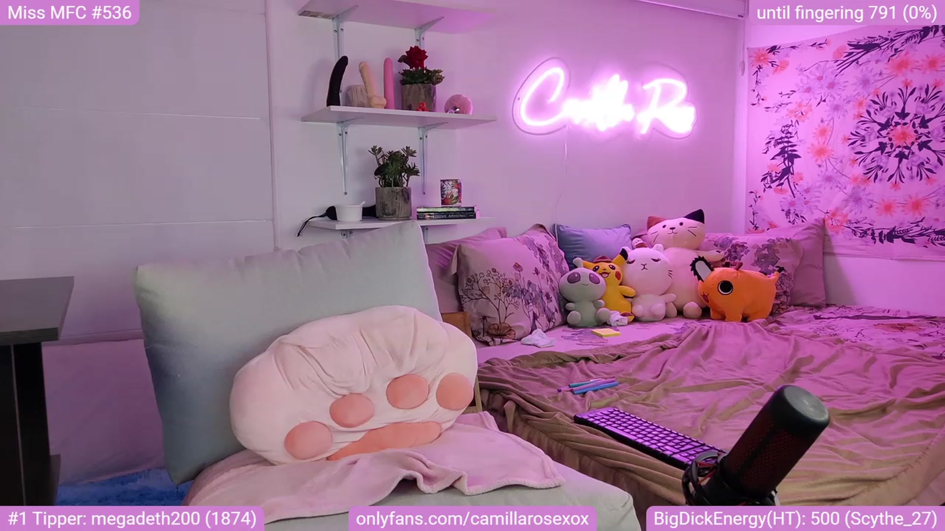Gallery image thumbnail from CamillaRoseXo's myfreecams stream on, 05/12/2023, 07:46 image 13 of 20