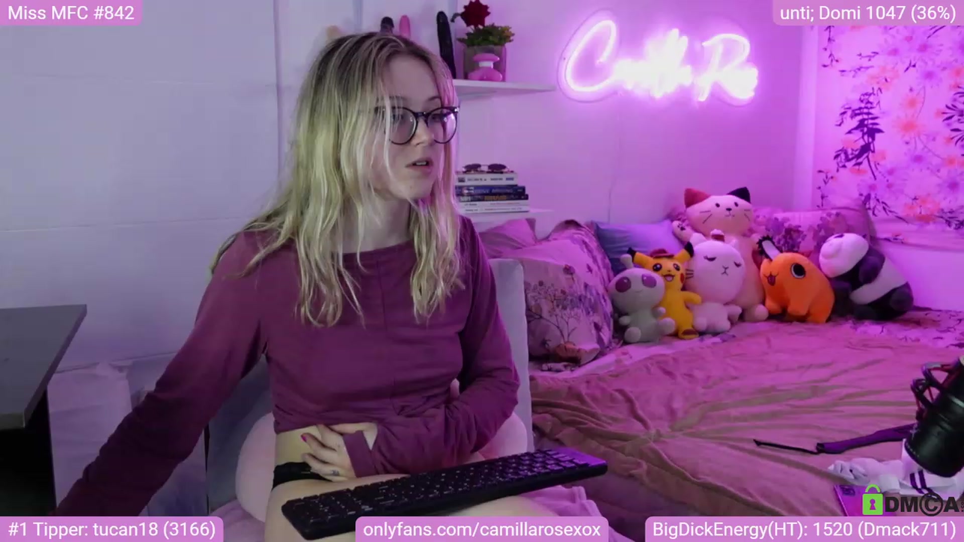 Gallery image thumbnail from CamillaRoseXo's myfreecams stream on, 05/29/2023, 07:51 image 17 of 20