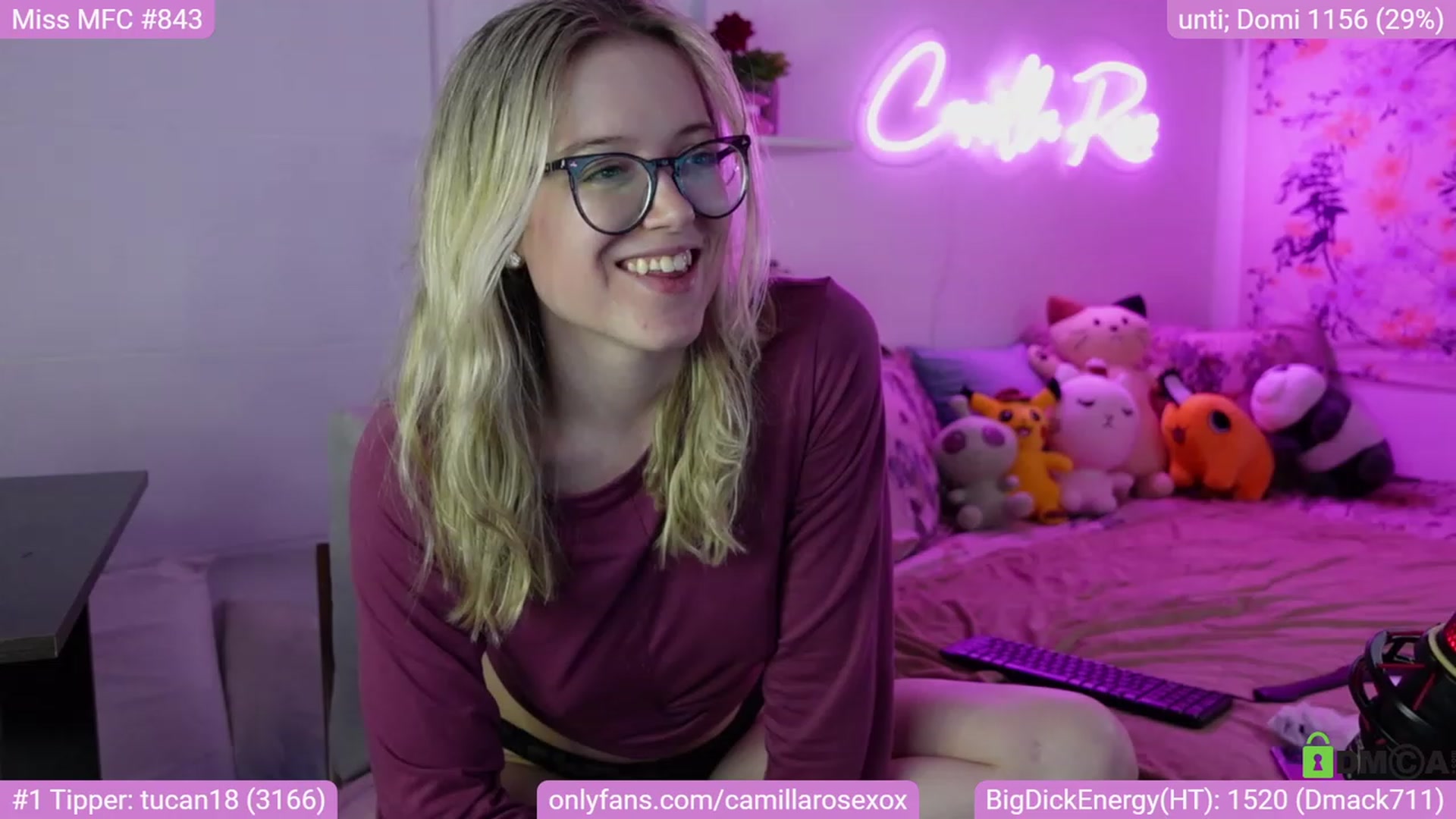 Gallery image thumbnail from CamillaRoseXo's myfreecams stream on, 05/29/2023, 07:51 image 11 of 20