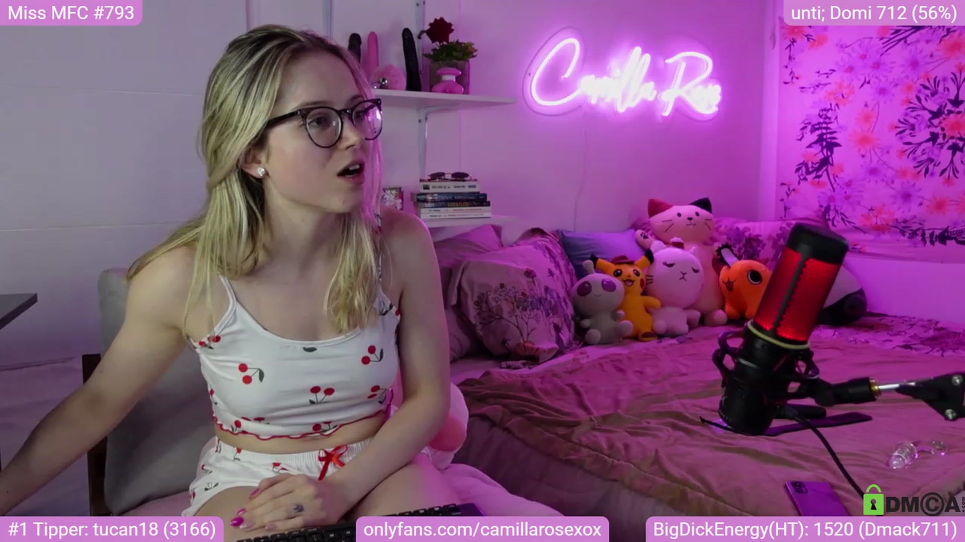 Gallery image thumbnail from CamillaRoseXo's myfreecams stream on, 05/29/2023, 10:41 image 7 of 20