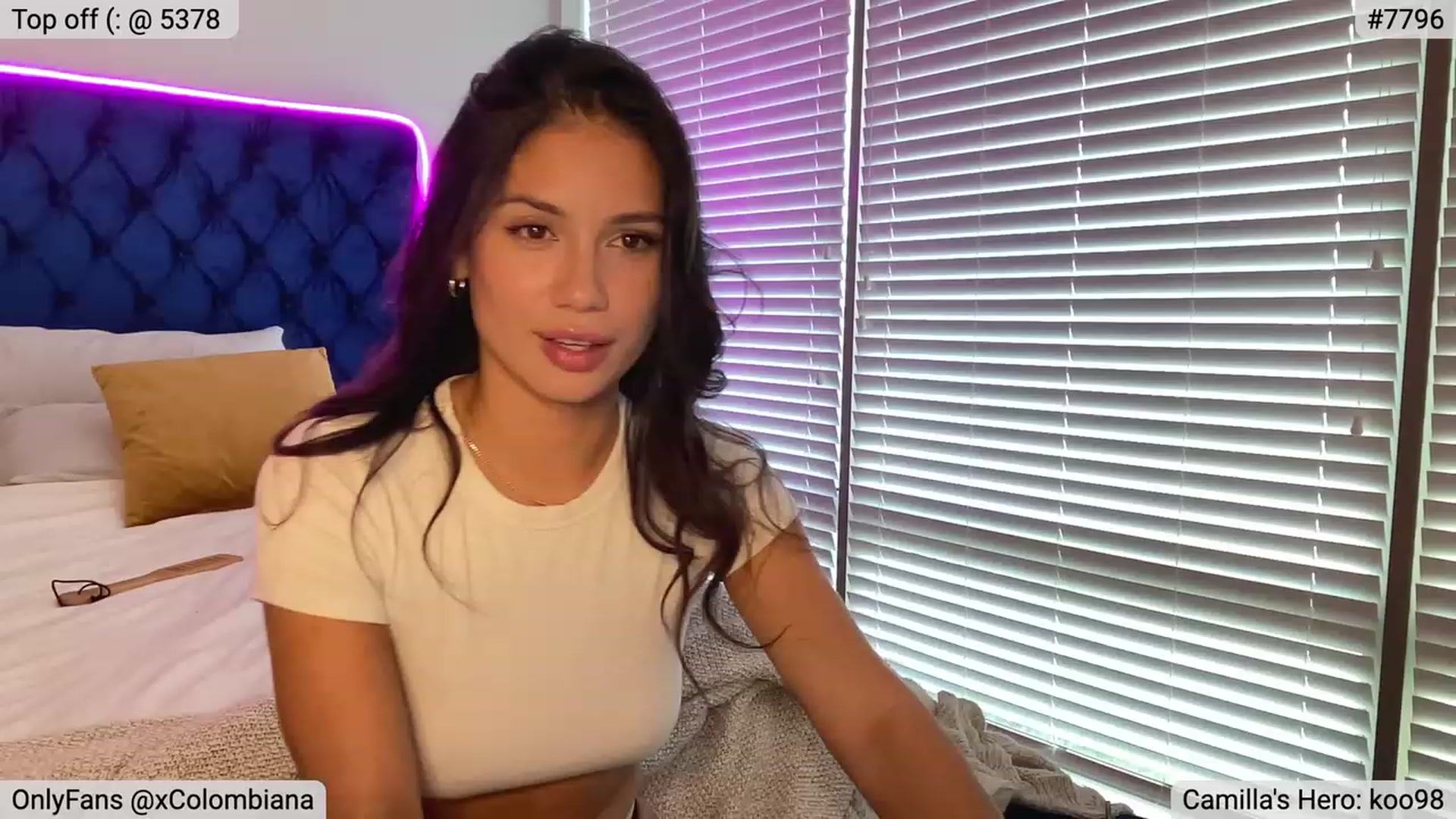 Gallery image thumbnail from Camilla___'s myfreecams stream on, 05/31/2023, 24:01 image 10 of 20