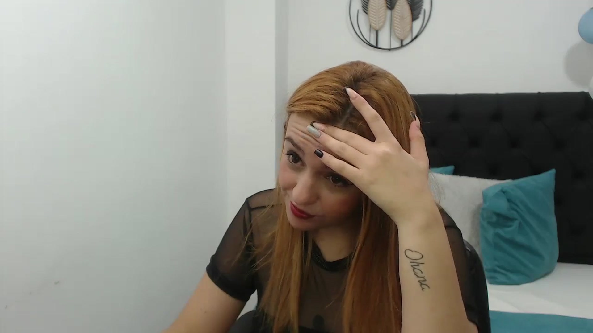 Gallery image thumbnail from CamilleDucan's myfreecams stream on, 02/08/2024, 14:21 image 7 of 20