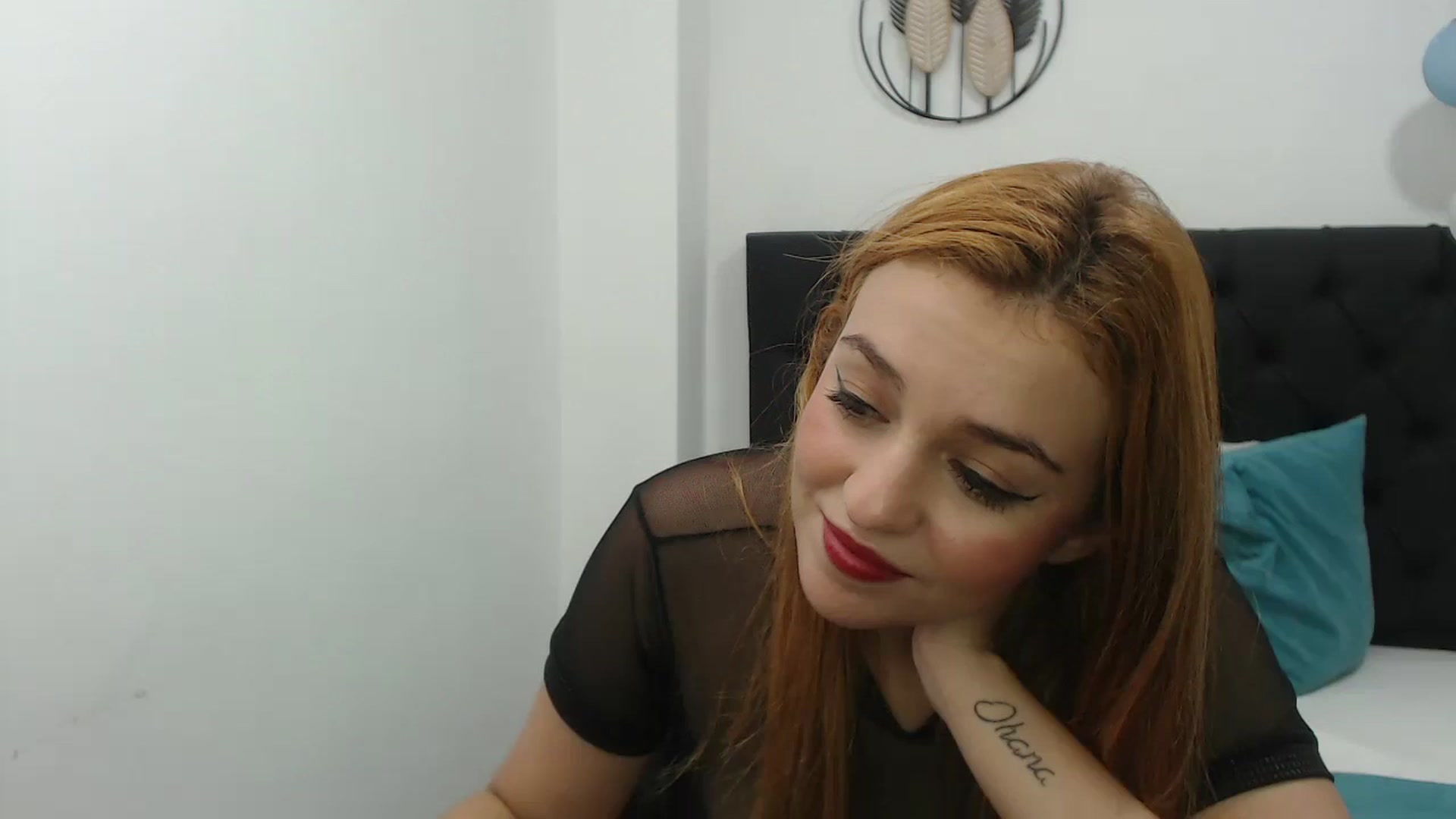 Gallery image thumbnail from CamilleDucan's myfreecams stream on, 02/08/2024, 14:21 image 13 of 20