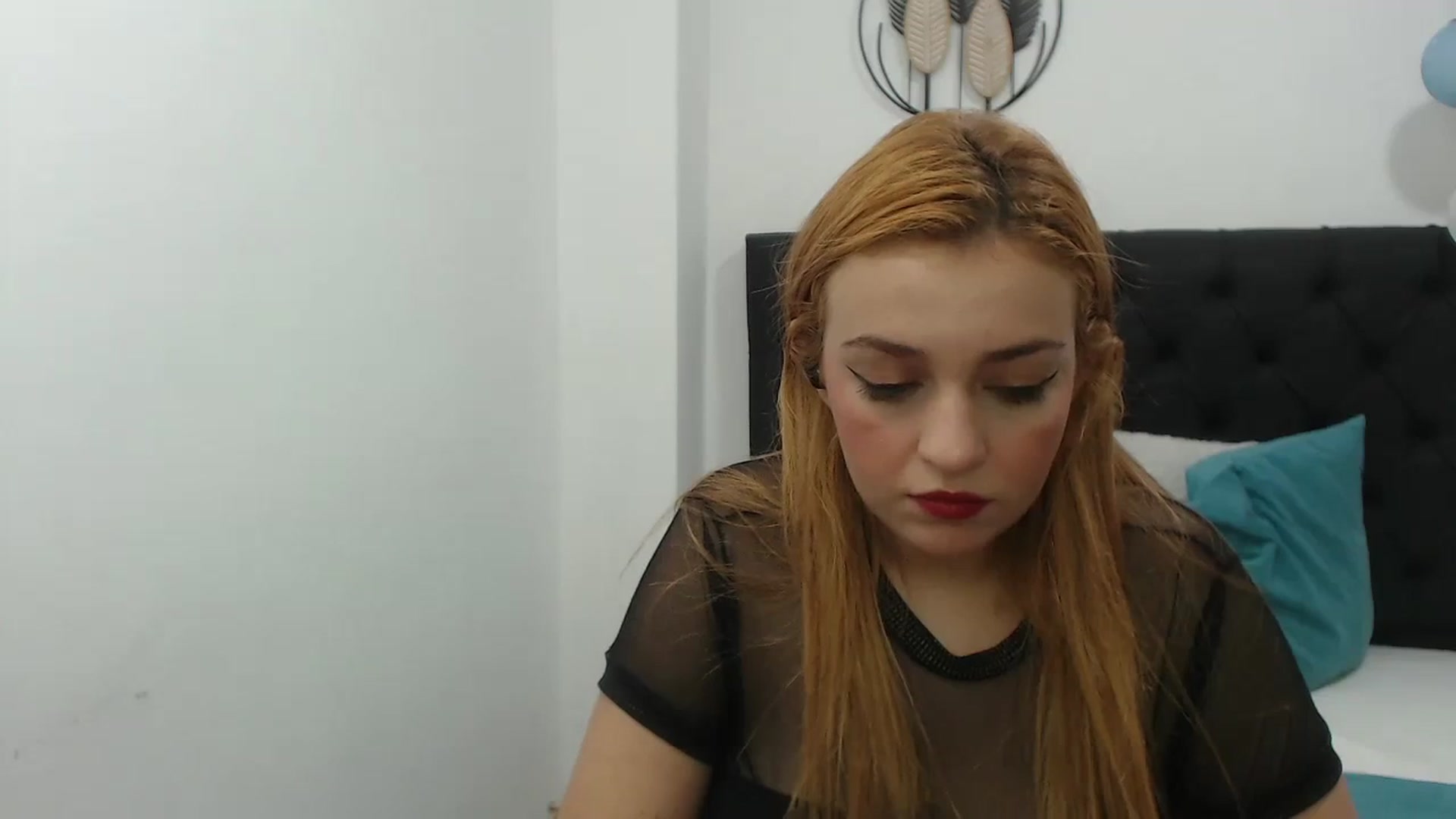 Gallery image thumbnail from CamilleDucan's myfreecams stream on, 02/08/2024, 14:21 image 5 of 20