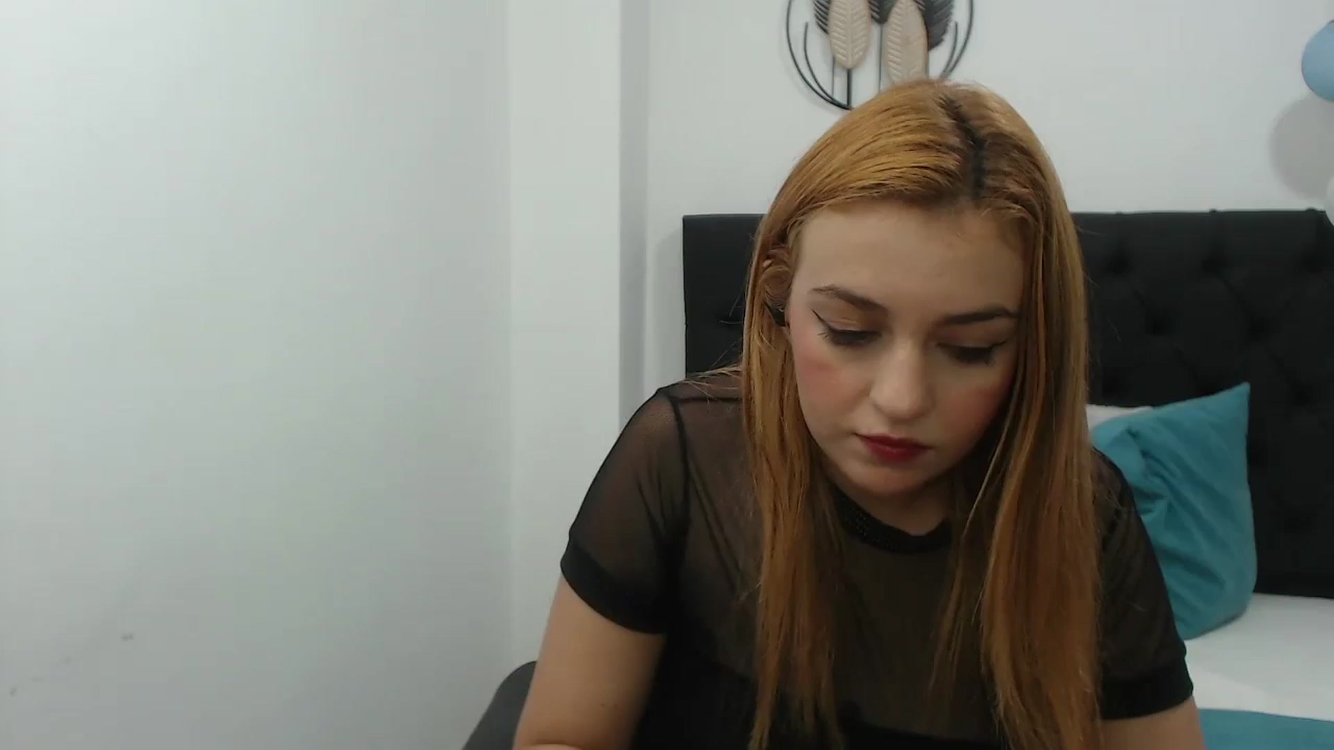 Gallery image thumbnail from CamilleDucan's myfreecams stream on, 02/08/2024, 15:00 image 20 of 20