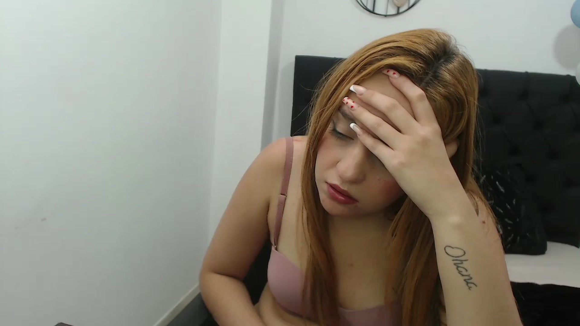 Gallery image thumbnail from CamilleDucan's myfreecams stream on, 02/13/2024, 16:47 image 15 of 20