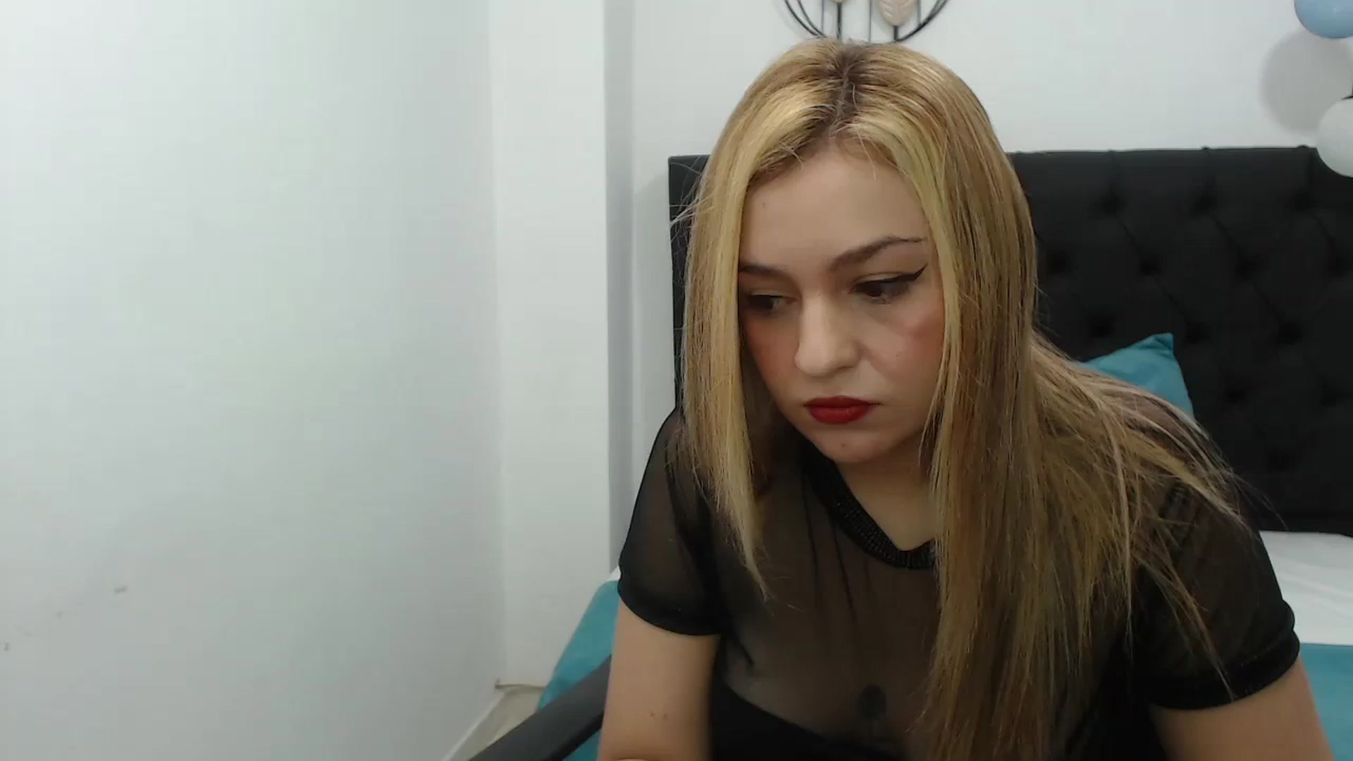 Gallery image thumbnail from CamilleDucan's myfreecams stream on, 02/22/2024, 13:55 image 1 of 20