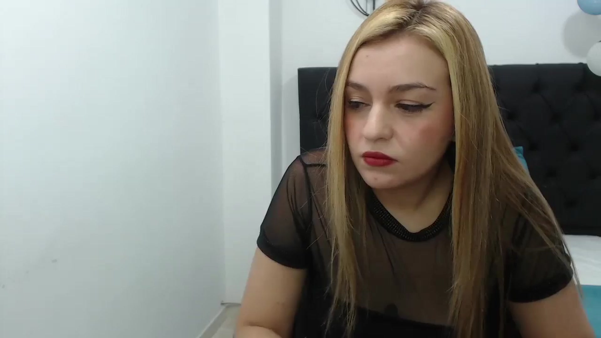 Gallery image thumbnail from CamilleDucan's myfreecams stream on, 02/22/2024, 13:55 image 19 of 20