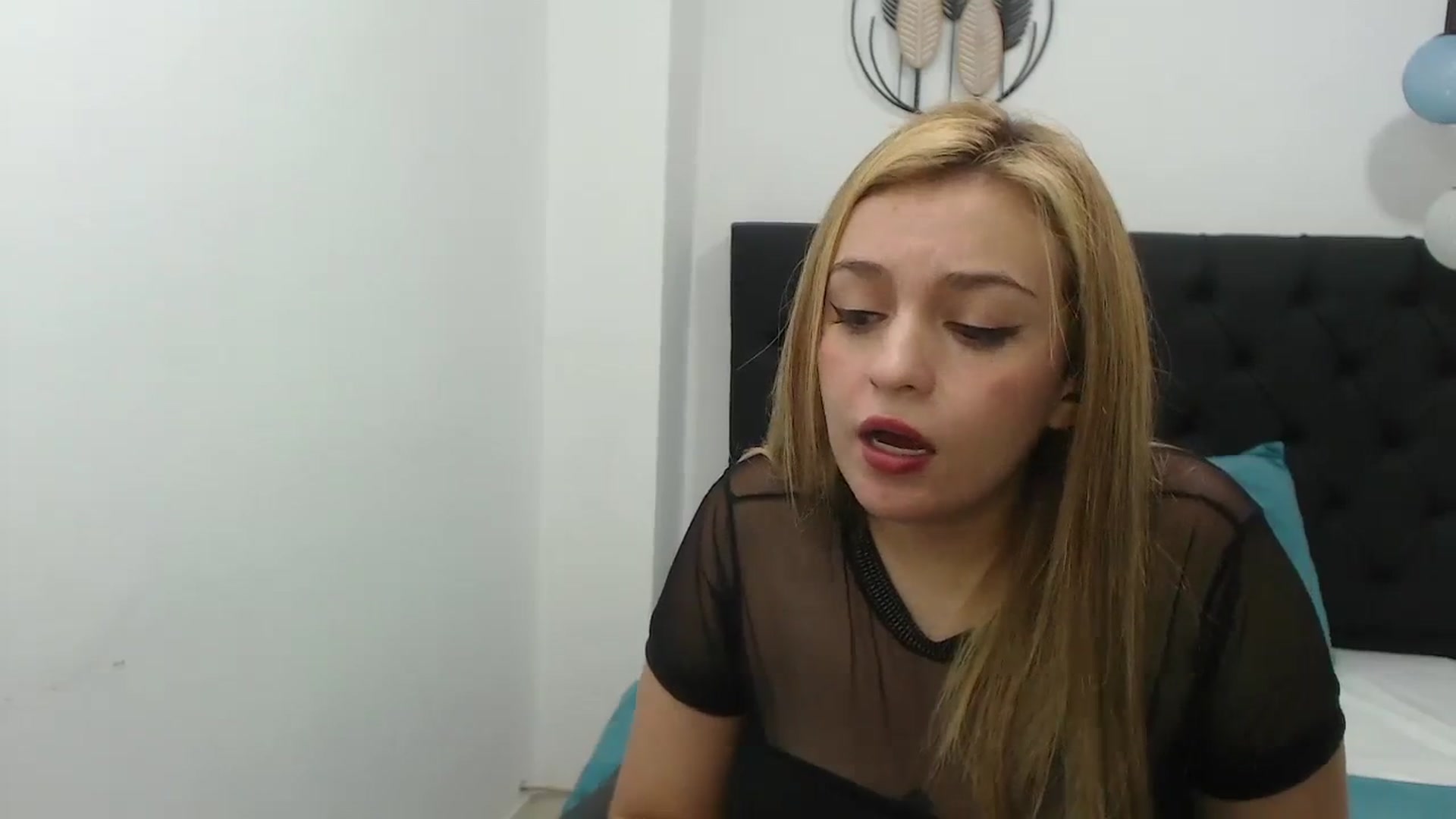 Gallery image thumbnail from CamilleDucan's myfreecams stream on, 02/22/2024, 16:42 image 3 of 20