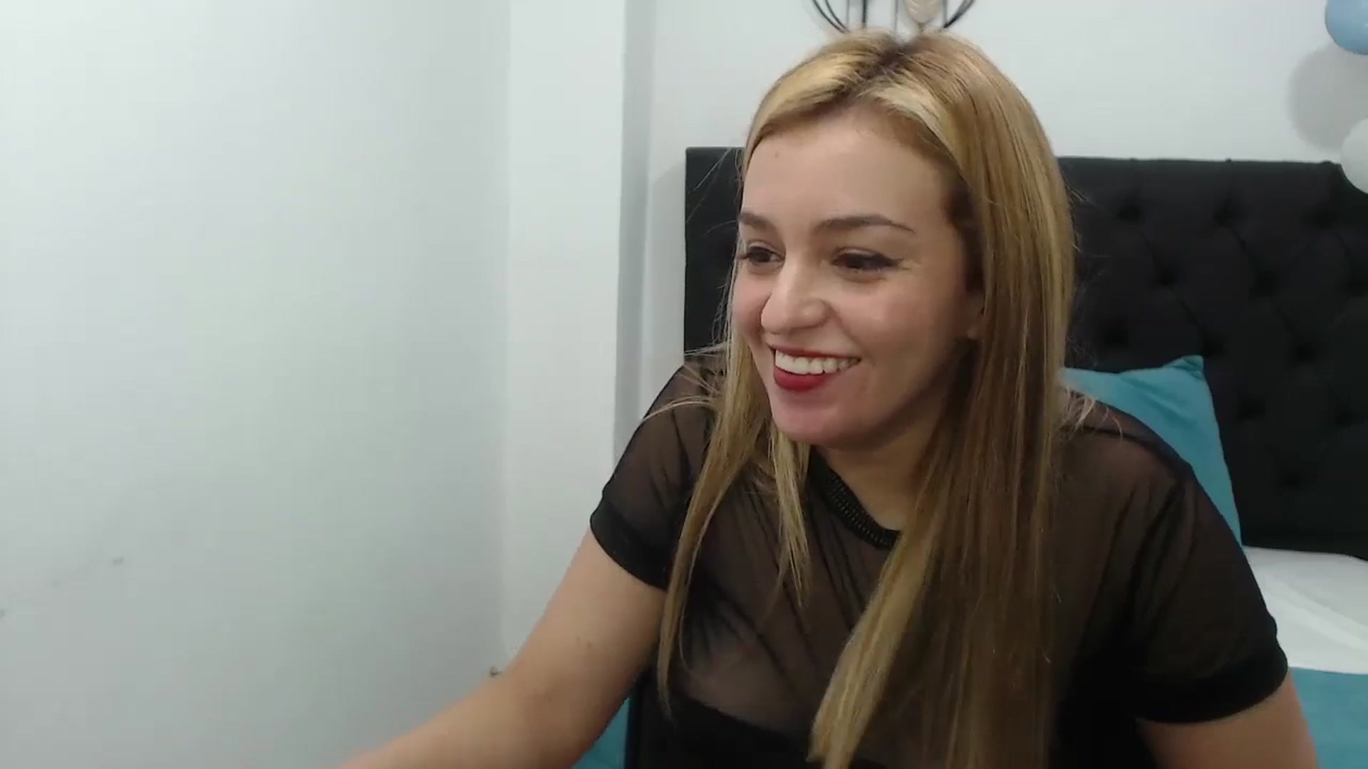 Gallery image thumbnail from CamilleDucan's myfreecams stream on, 02/22/2024, 17:51 image 2 of 20